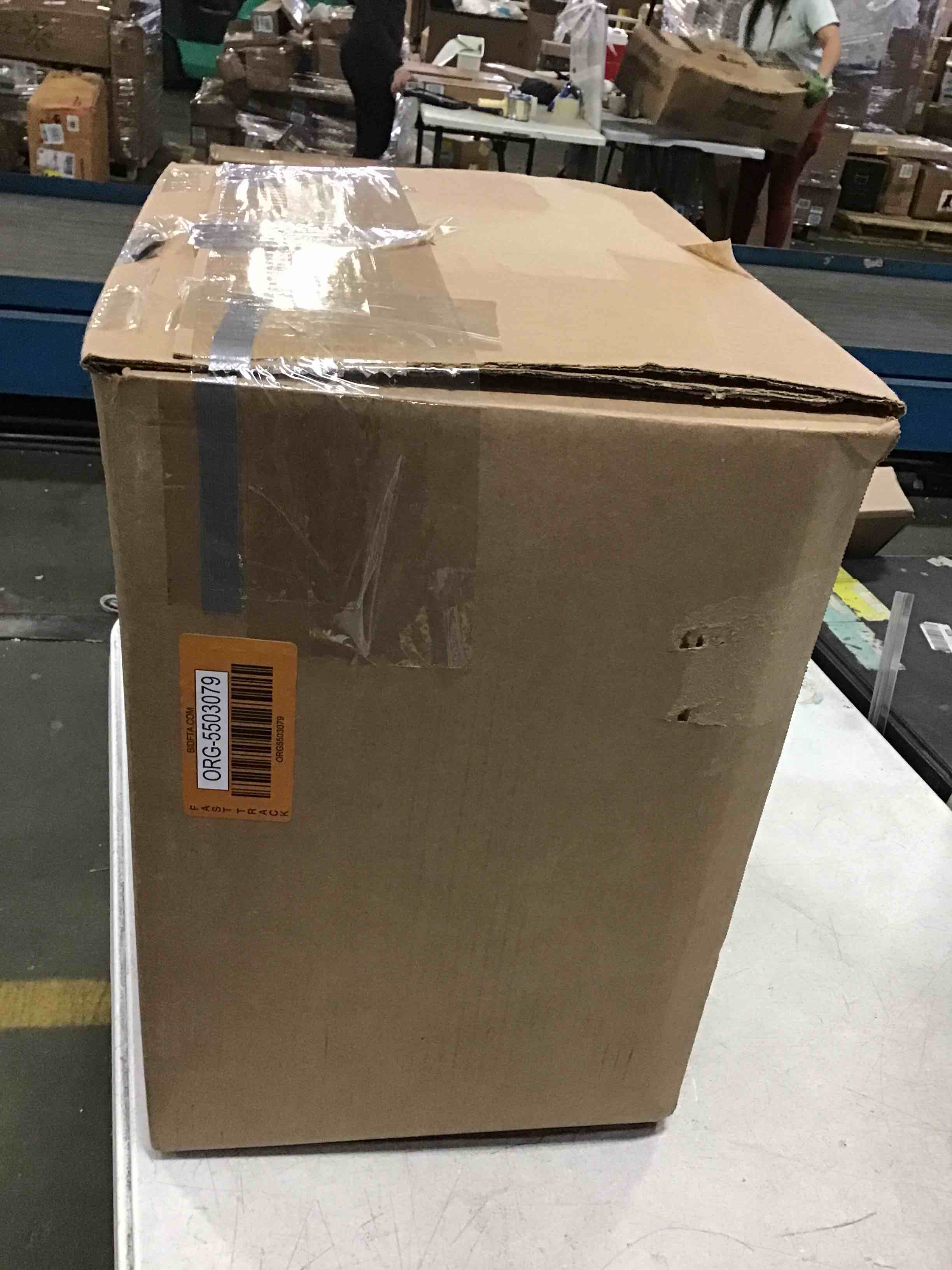 https://s3.amazonaws.com/lotting-images-prod/bidfta/ORG5503079_1700255520701.jpeg