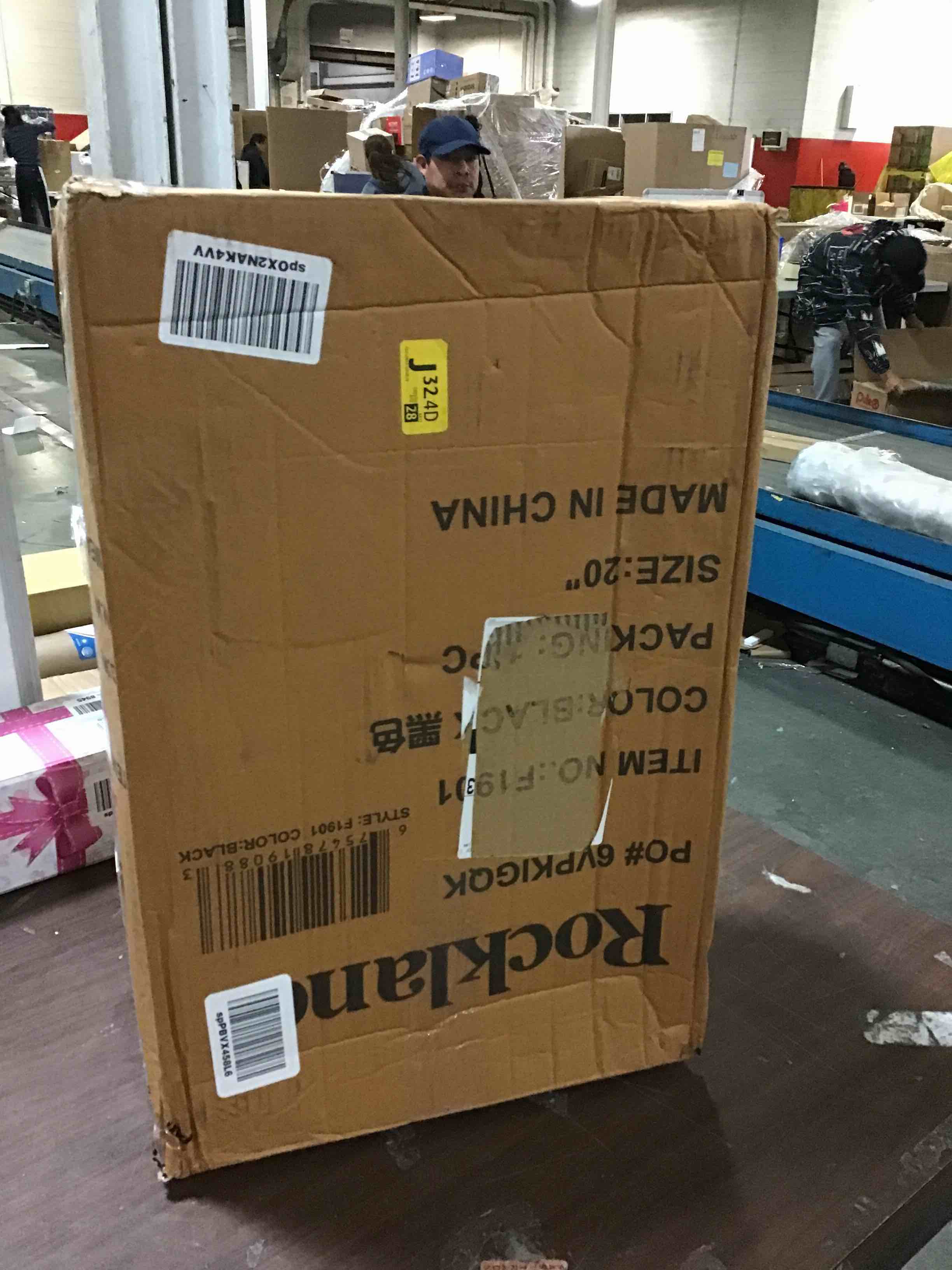 https://s3.amazonaws.com/lotting-images-prod/bidfta/ORG5503850_1701101723976.jpeg