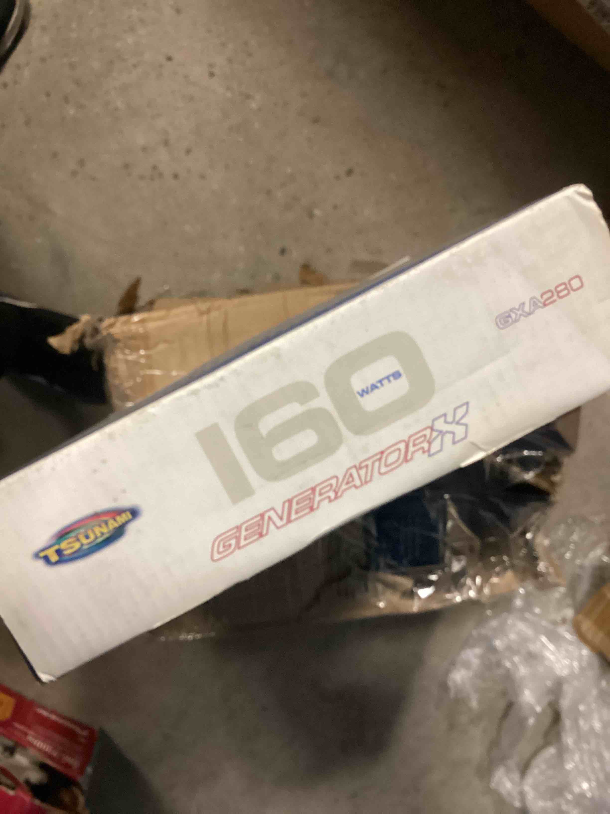 https://s3.amazonaws.com/lotting-images-prod/bidfta/ORG5503952_1700063567032.jpeg