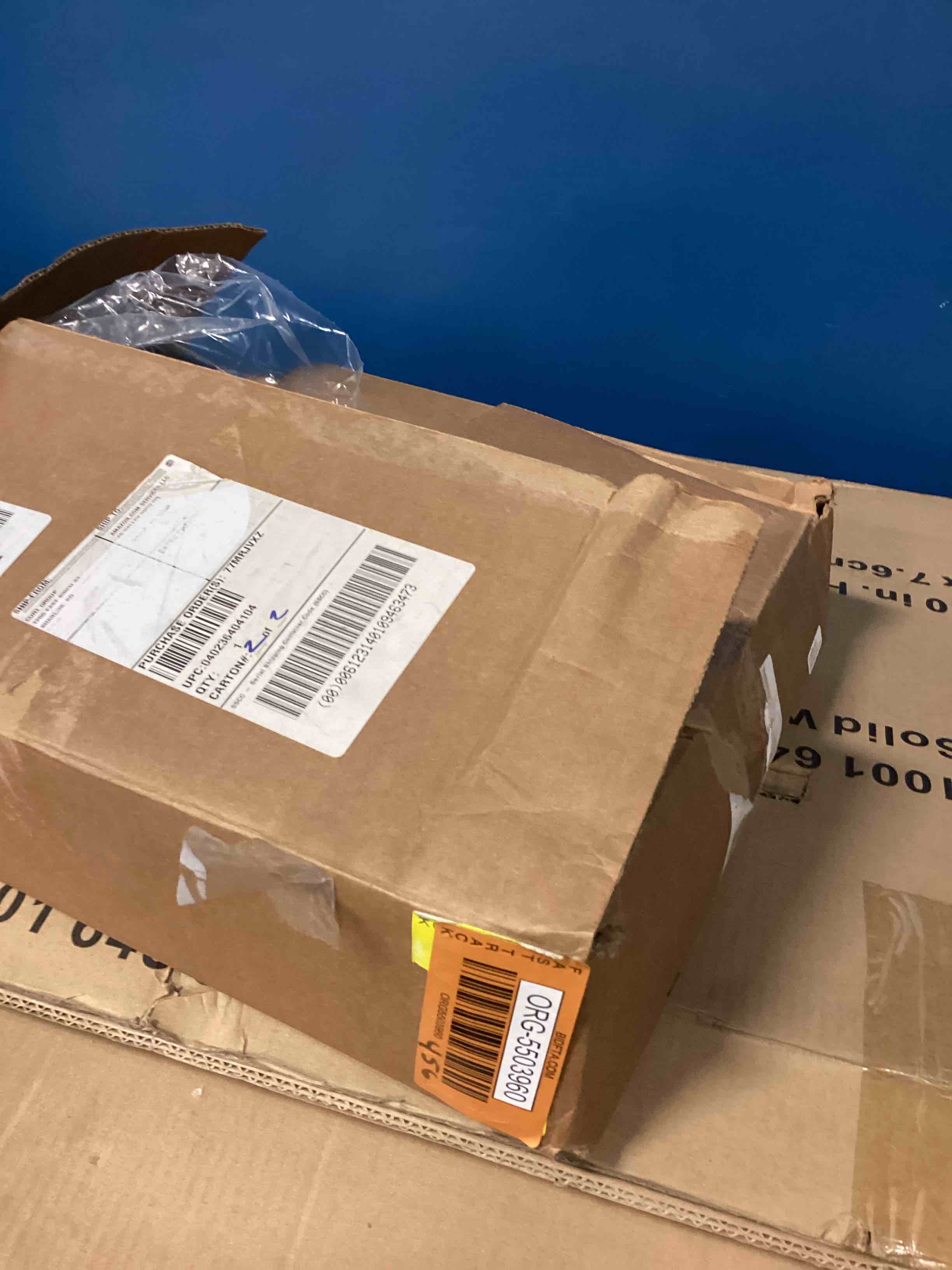 https://s3.amazonaws.com/lotting-images-prod/bidfta/ORG5503960_1700065639286.jpeg