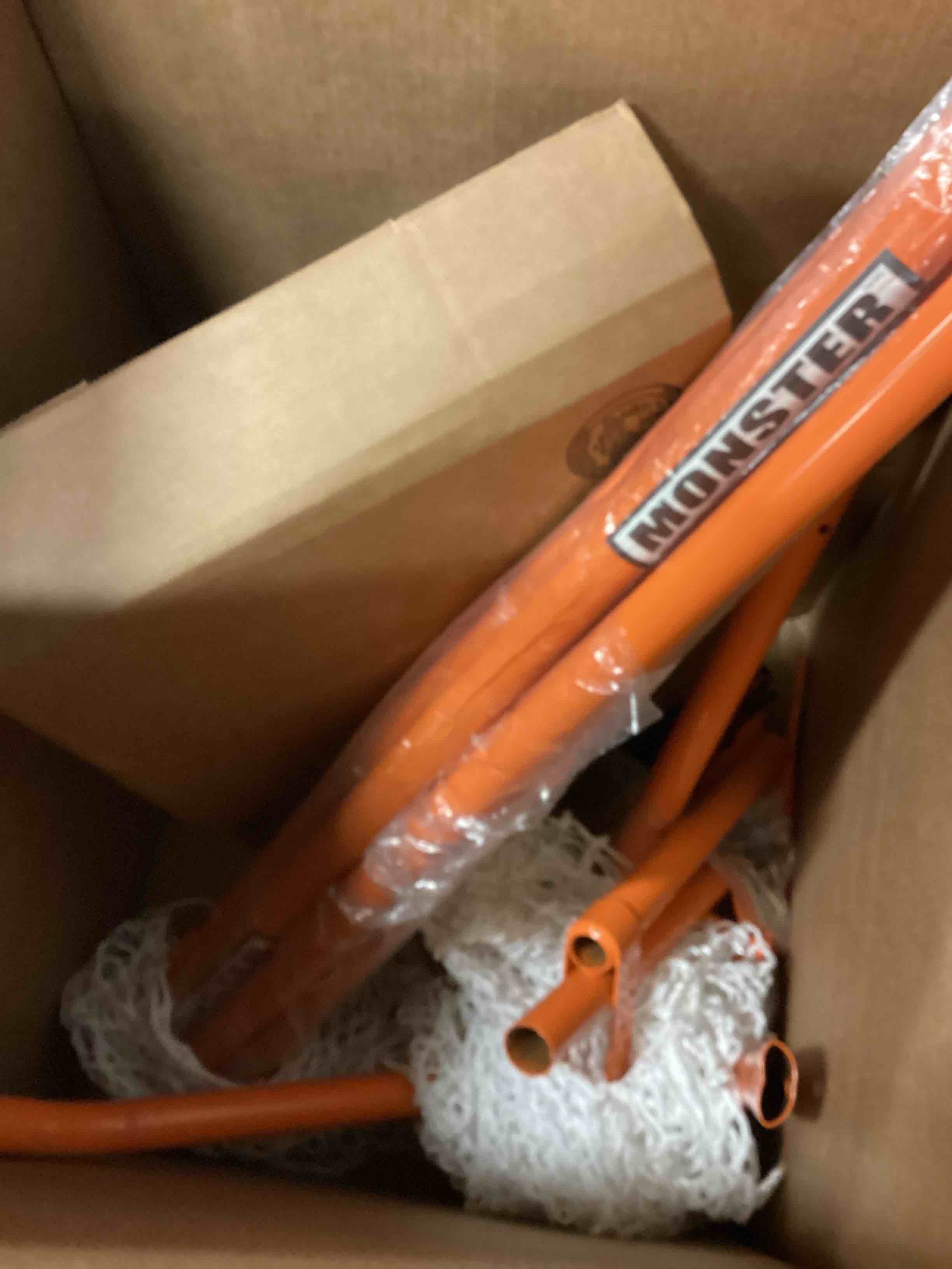 https://s3.amazonaws.com/lotting-images-prod/bidfta/ORG5504284_1704306859431.jpeg