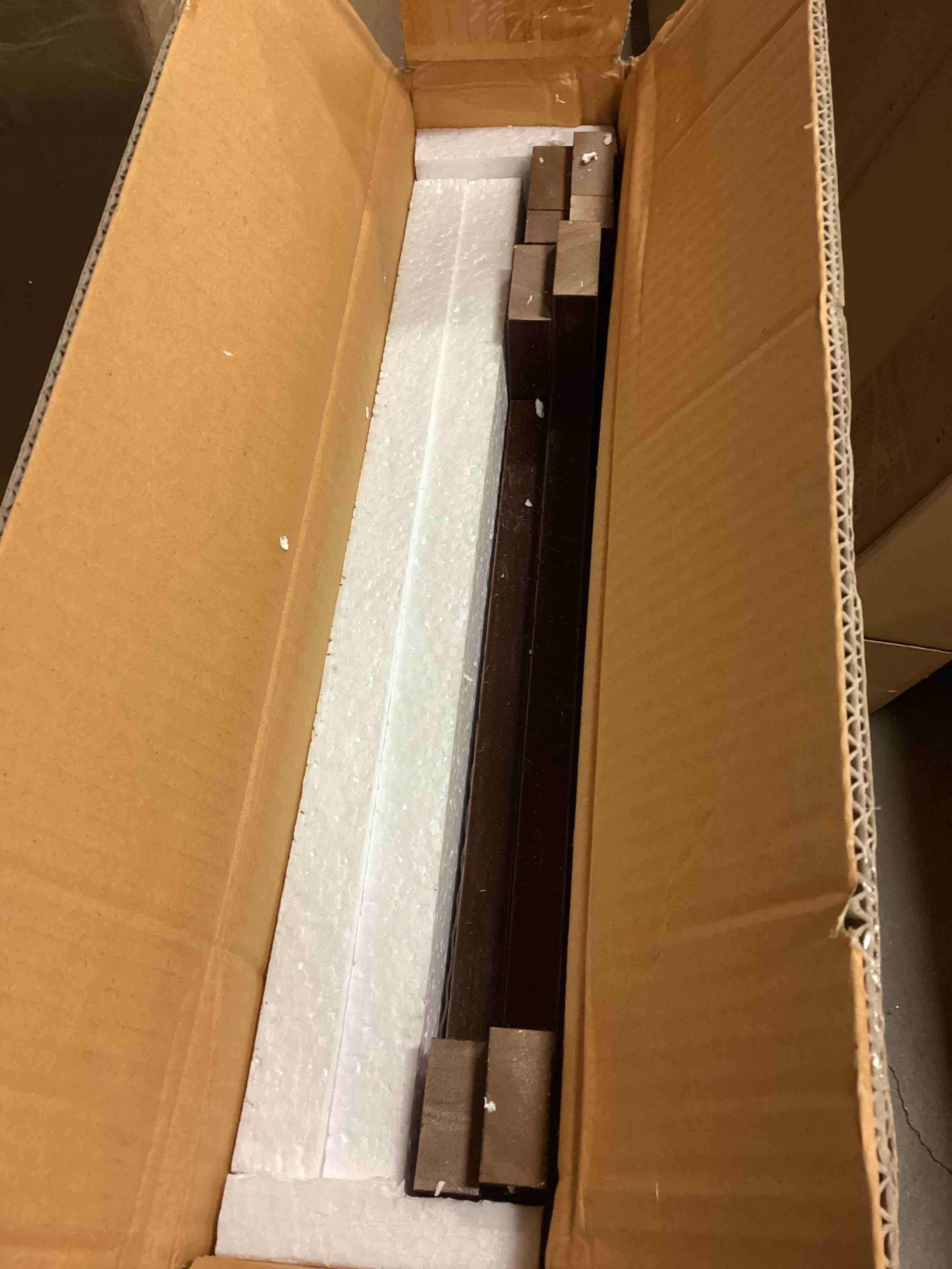 https://s3.amazonaws.com/lotting-images-prod/bidfta/ORG5504293_1704309201832.jpeg