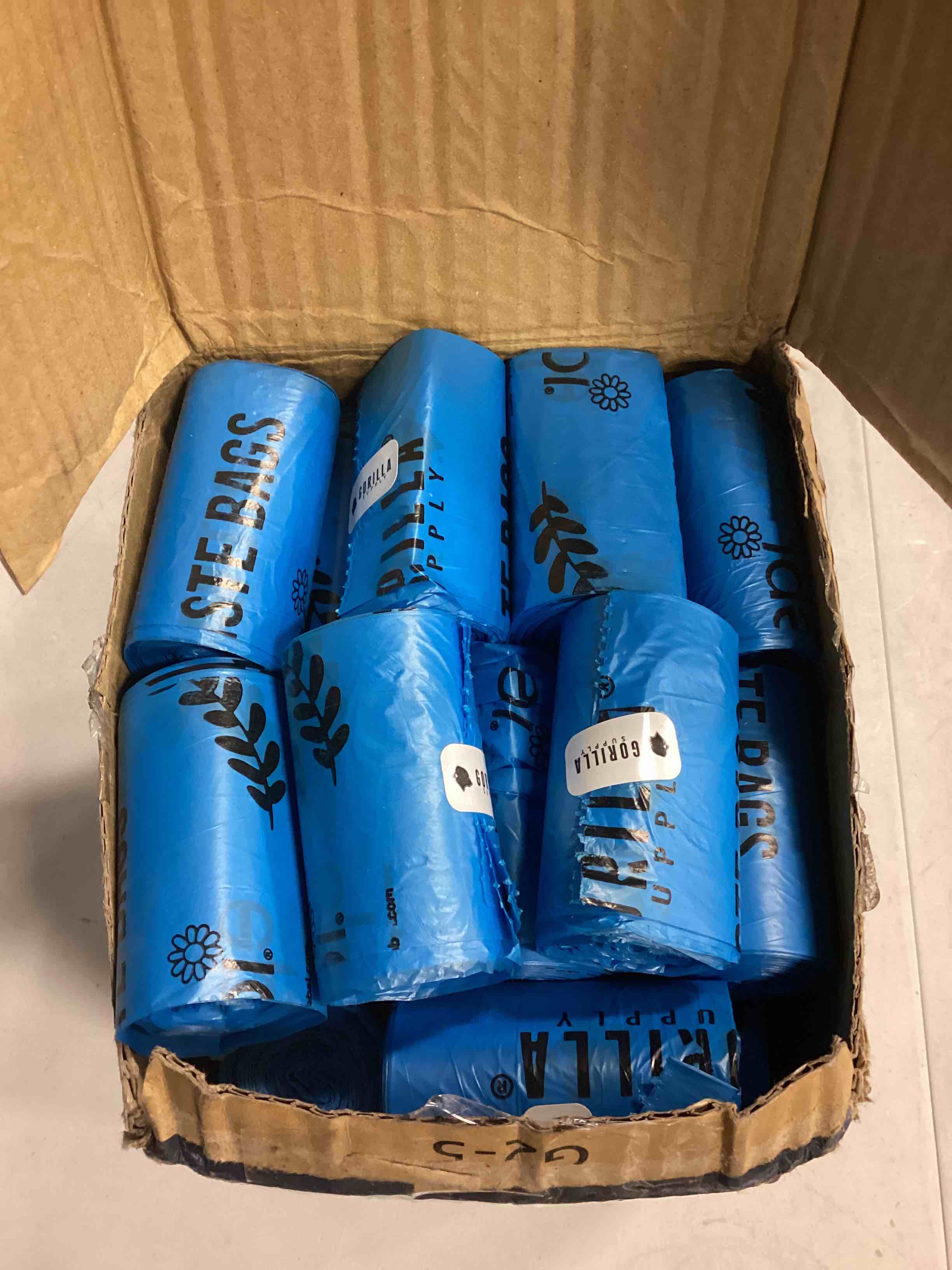 https://s3.amazonaws.com/lotting-images-prod/bidfta/ORG5504307_1704312813021.jpeg