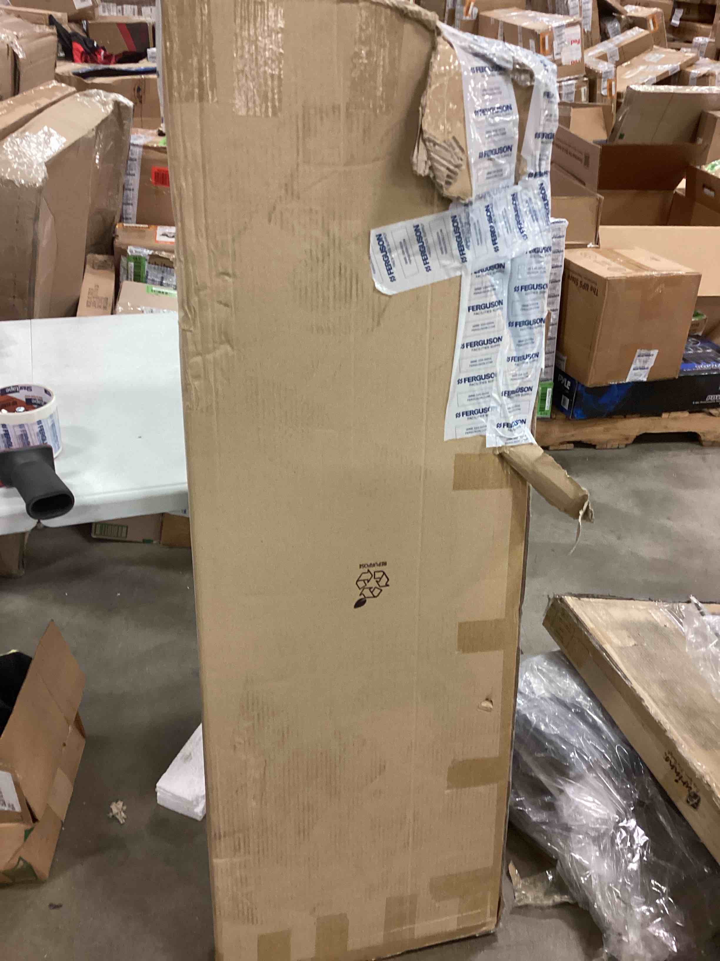 https://s3.amazonaws.com/lotting-images-prod/bidfta/ORG5504393_1704394437311.jpeg