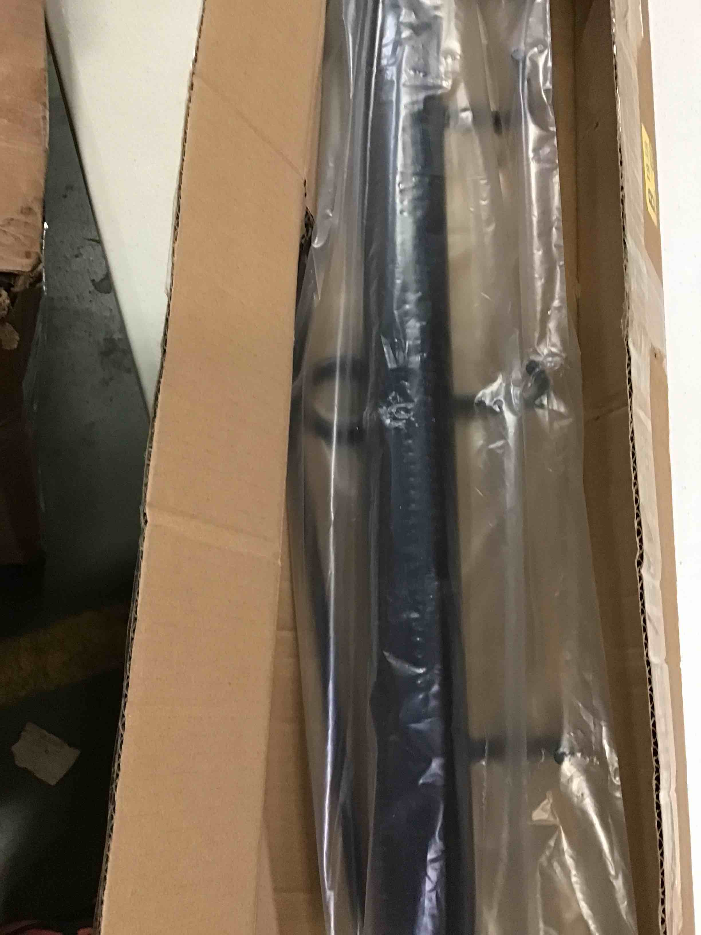 https://s3.amazonaws.com/lotting-images-prod/bidfta/ORG5517151_1698337692928.jpeg