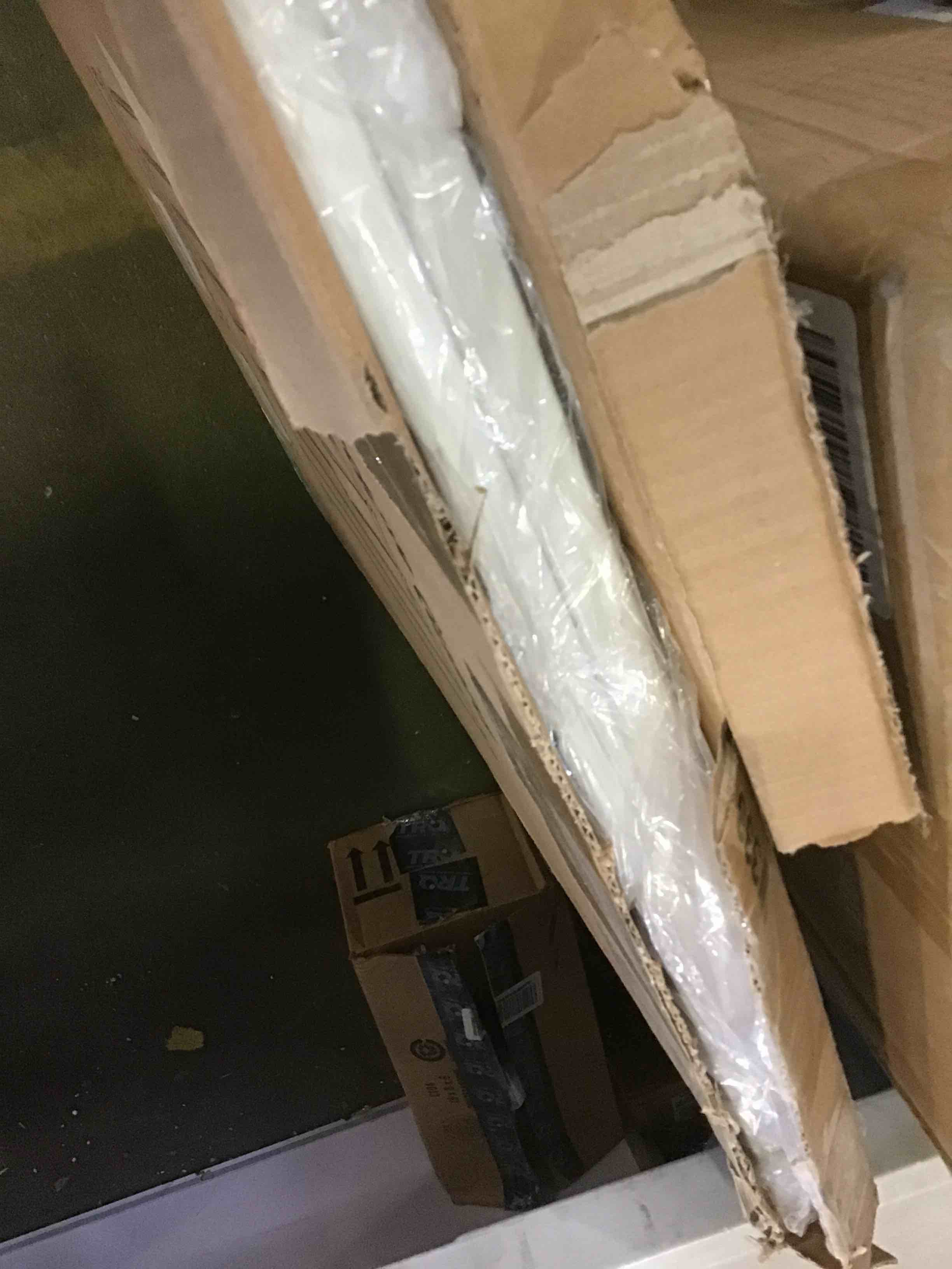 https://s3.amazonaws.com/lotting-images-prod/bidfta/ORG5518179_1698078750888.jpeg