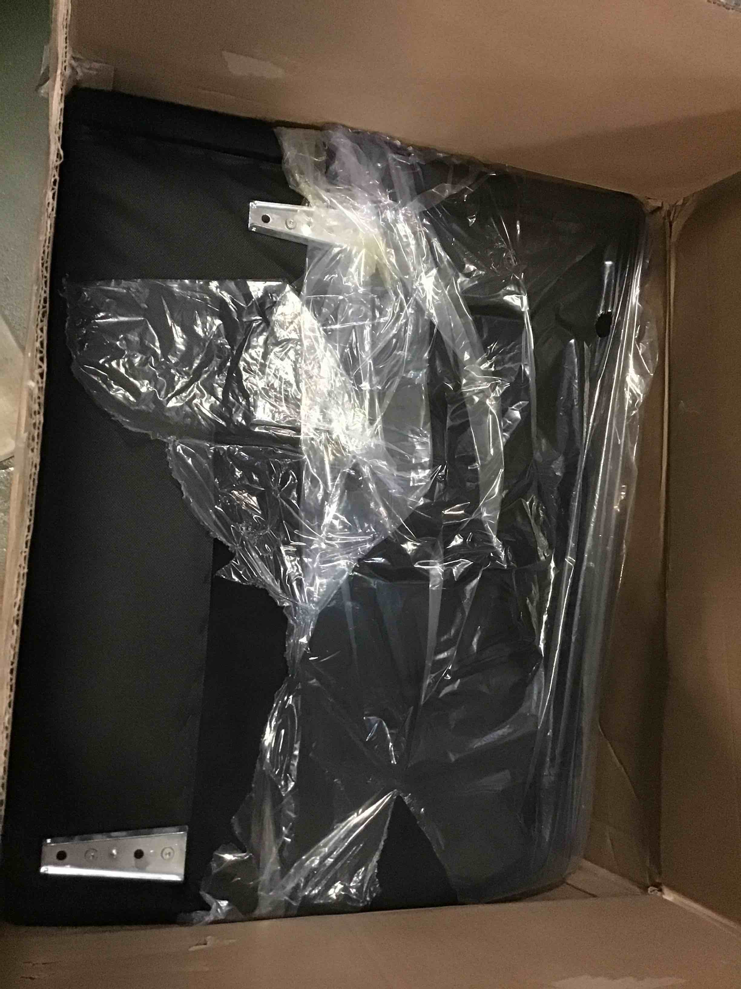https://s3.amazonaws.com/lotting-images-prod/bidfta/ORG5518256_1698151537904.jpeg
