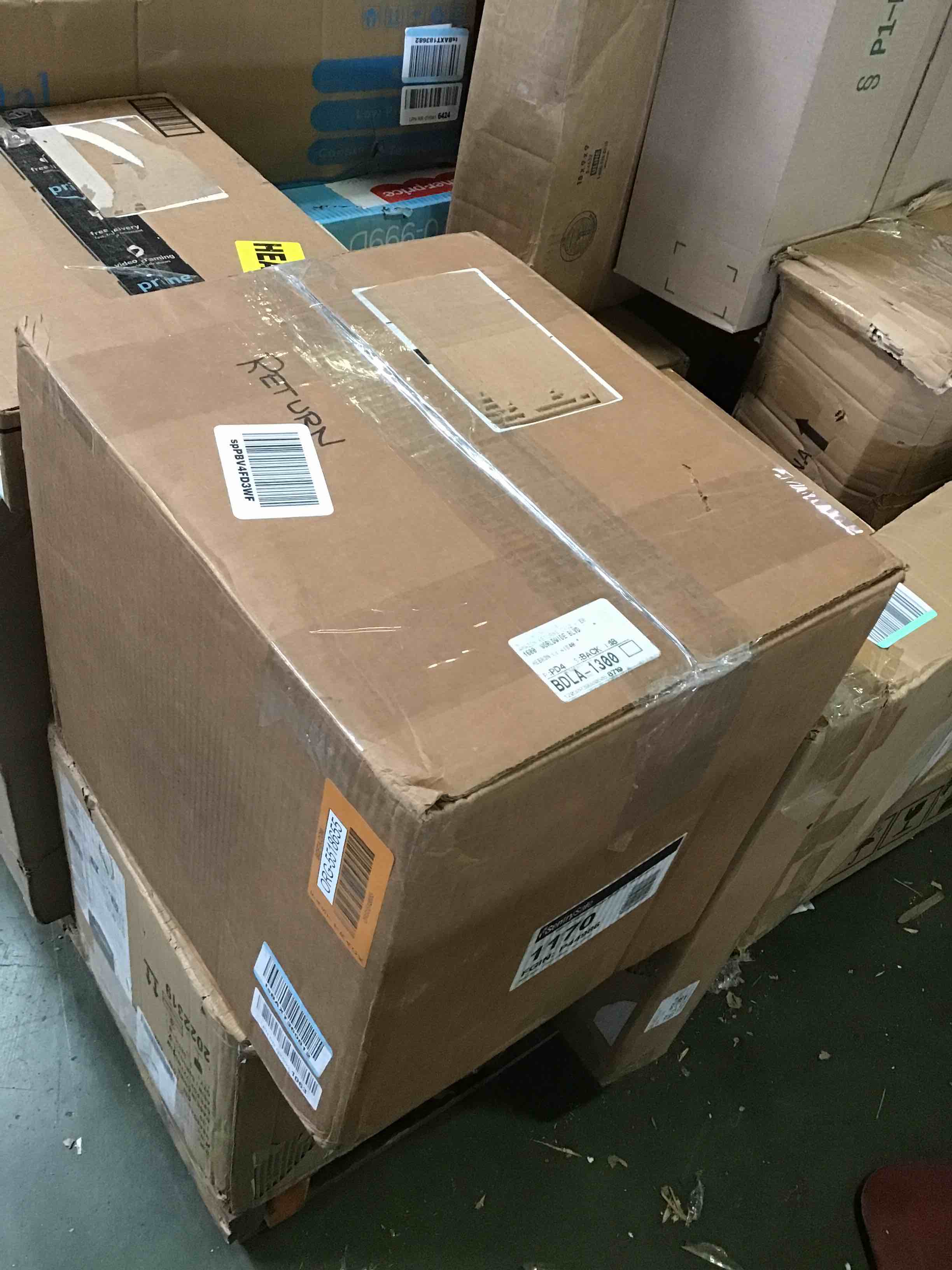 https://s3.amazonaws.com/lotting-images-prod/bidfta/ORG5518655_1698942459573.jpeg