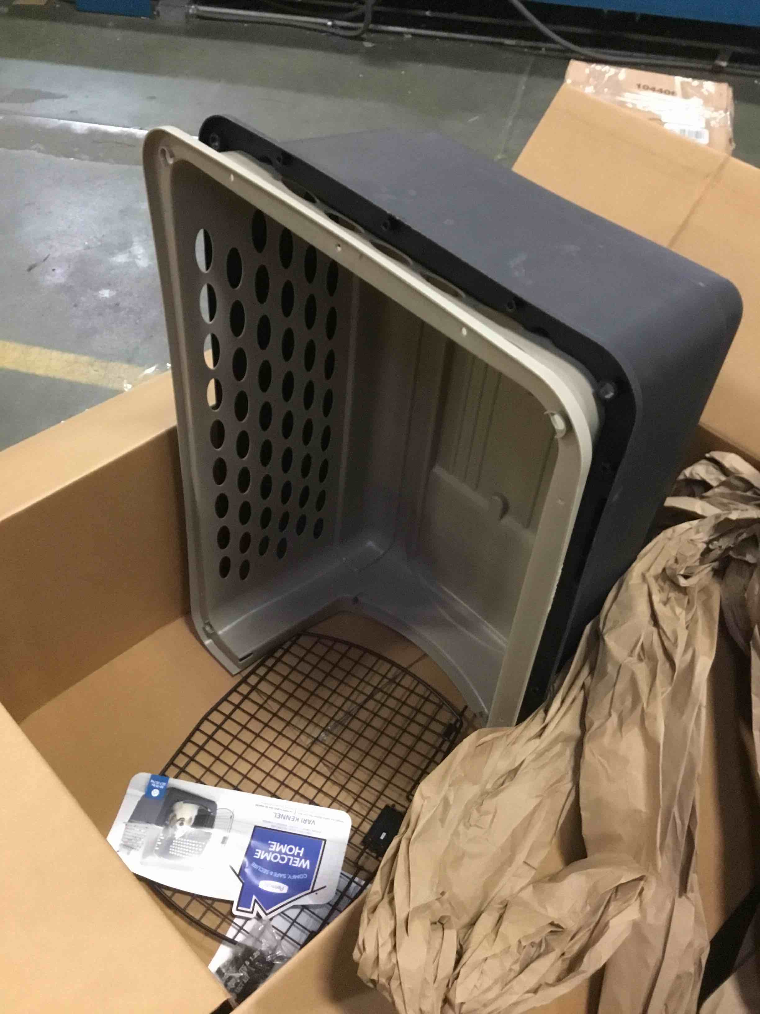 https://s3.amazonaws.com/lotting-images-prod/bidfta/ORG5519132_1697632270241.jpeg