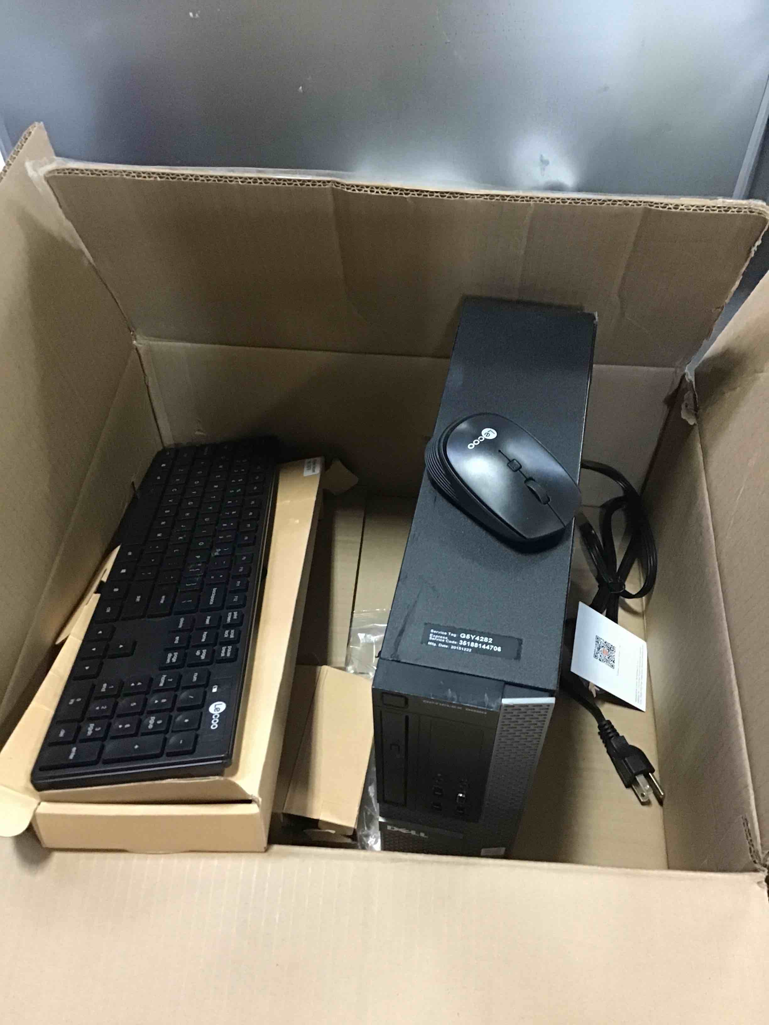 https://s3.amazonaws.com/lotting-images-prod/bidfta/ORG5519267_1697727652423.jpeg