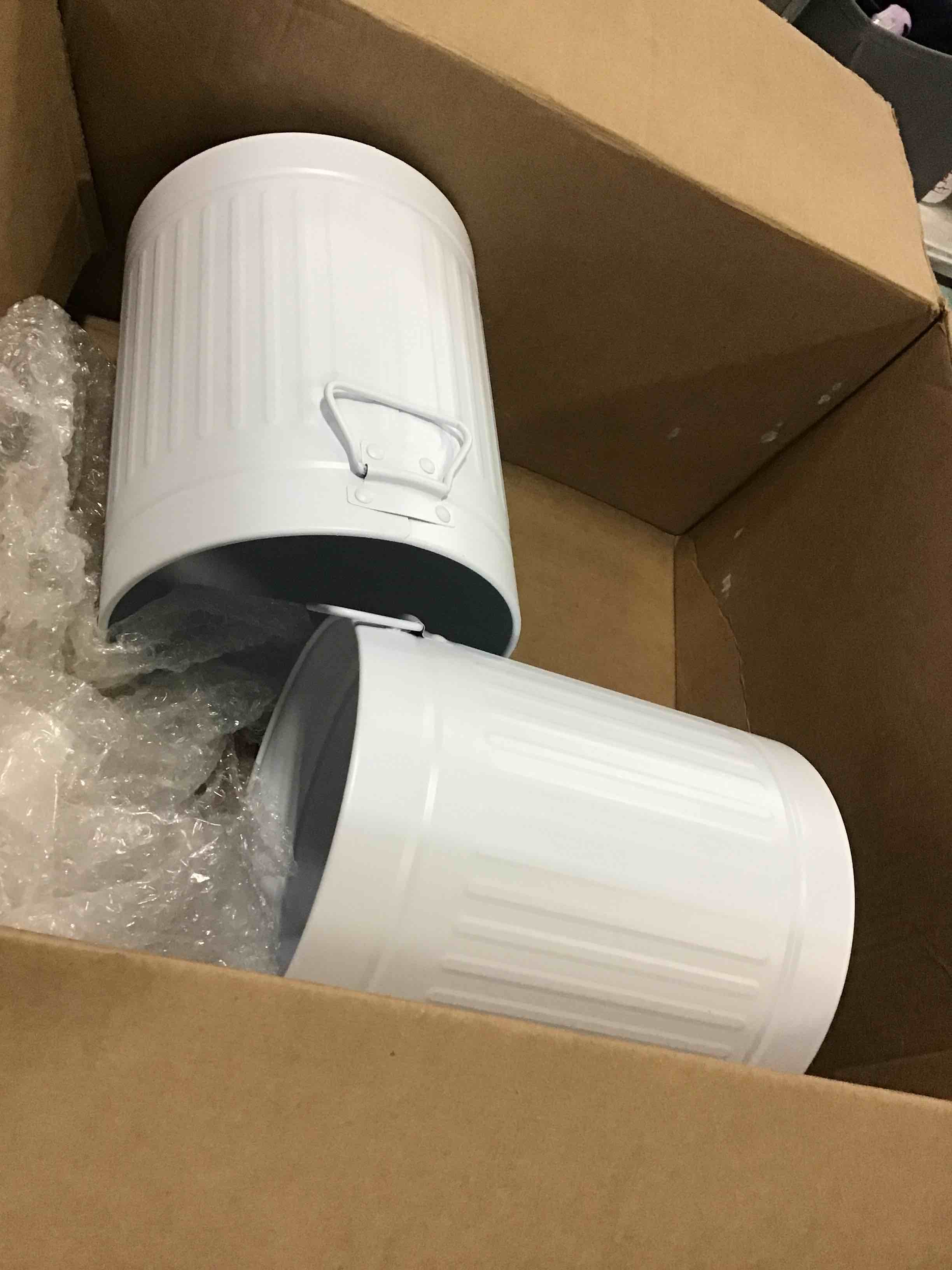 https://s3.amazonaws.com/lotting-images-prod/bidfta/ORG5519311_1697736778256.jpeg