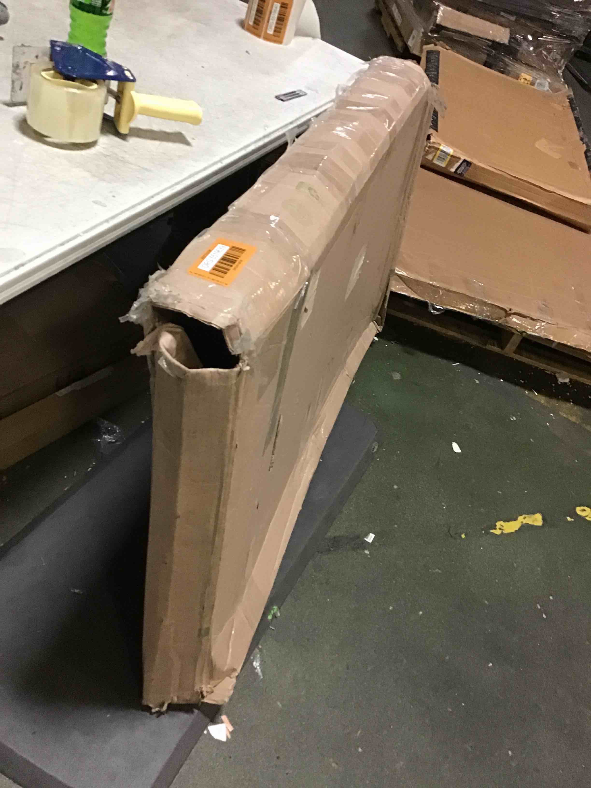 https://s3.amazonaws.com/lotting-images-prod/bidfta/ORG5519639_1698176386446.jpeg