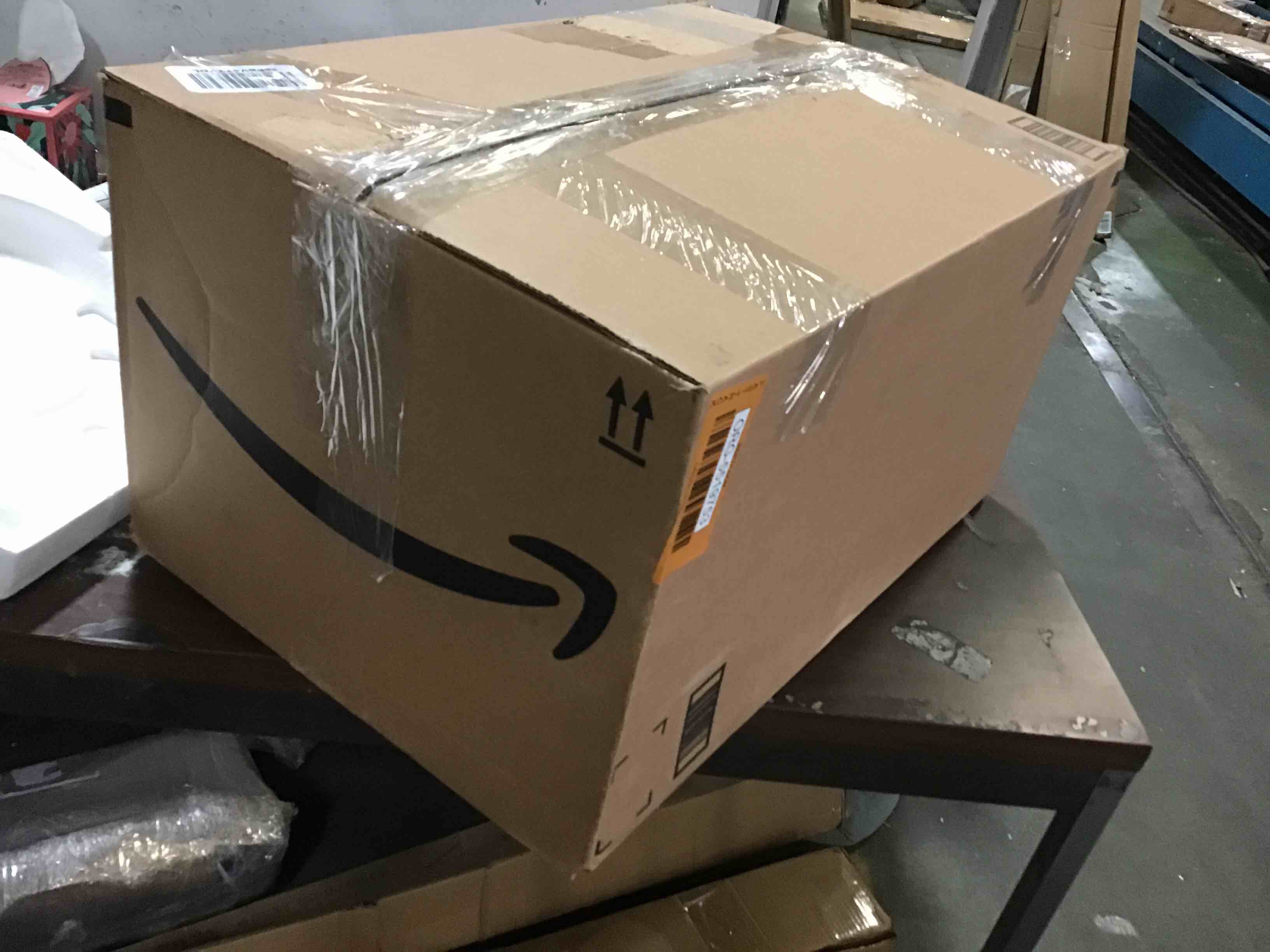 https://s3.amazonaws.com/lotting-images-prod/bidfta/ORG5519753_1698256863225.jpeg
