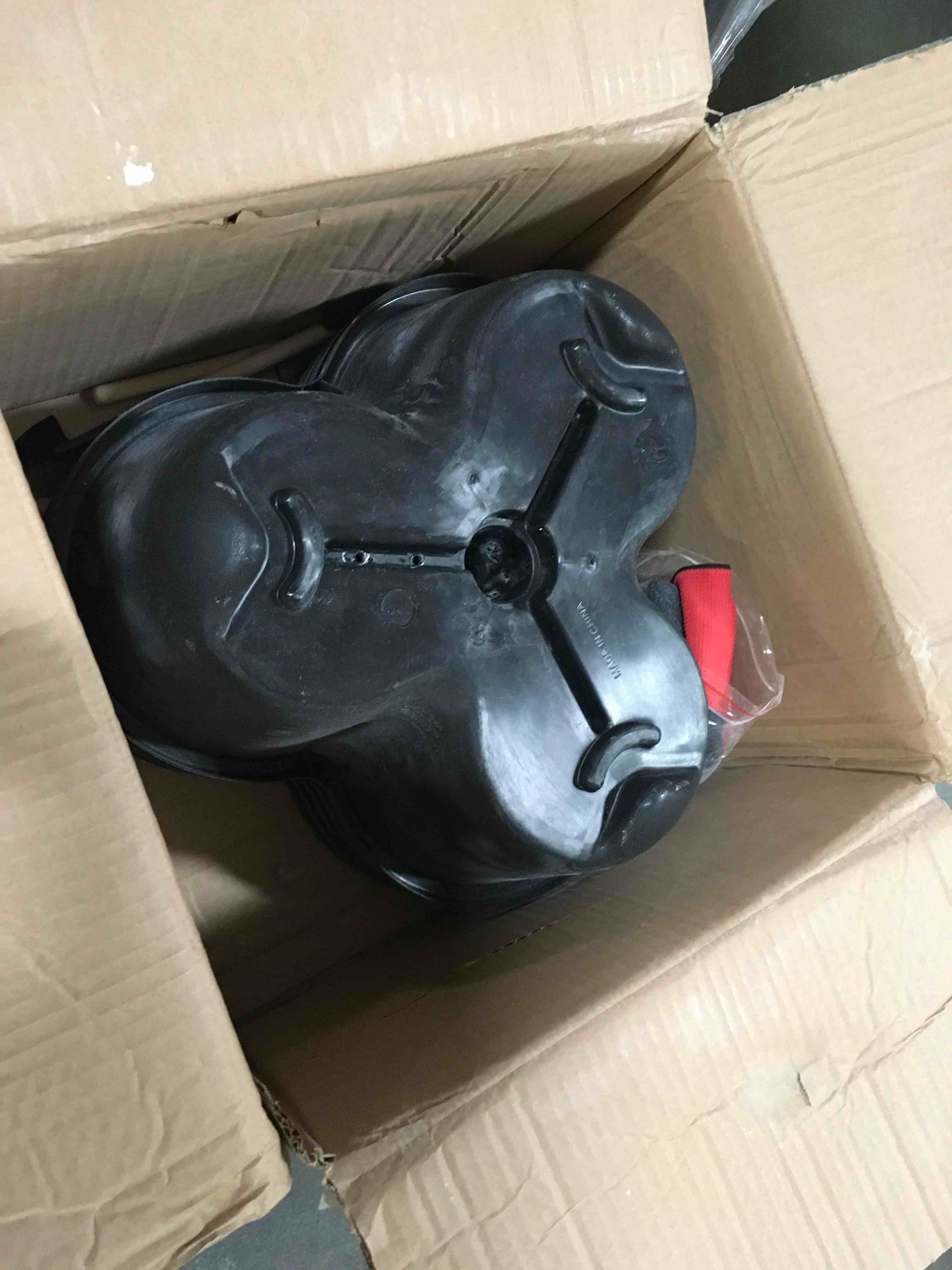 https://s3.amazonaws.com/lotting-images-prod/bidfta/ORG5520820_1697467968841.jpeg