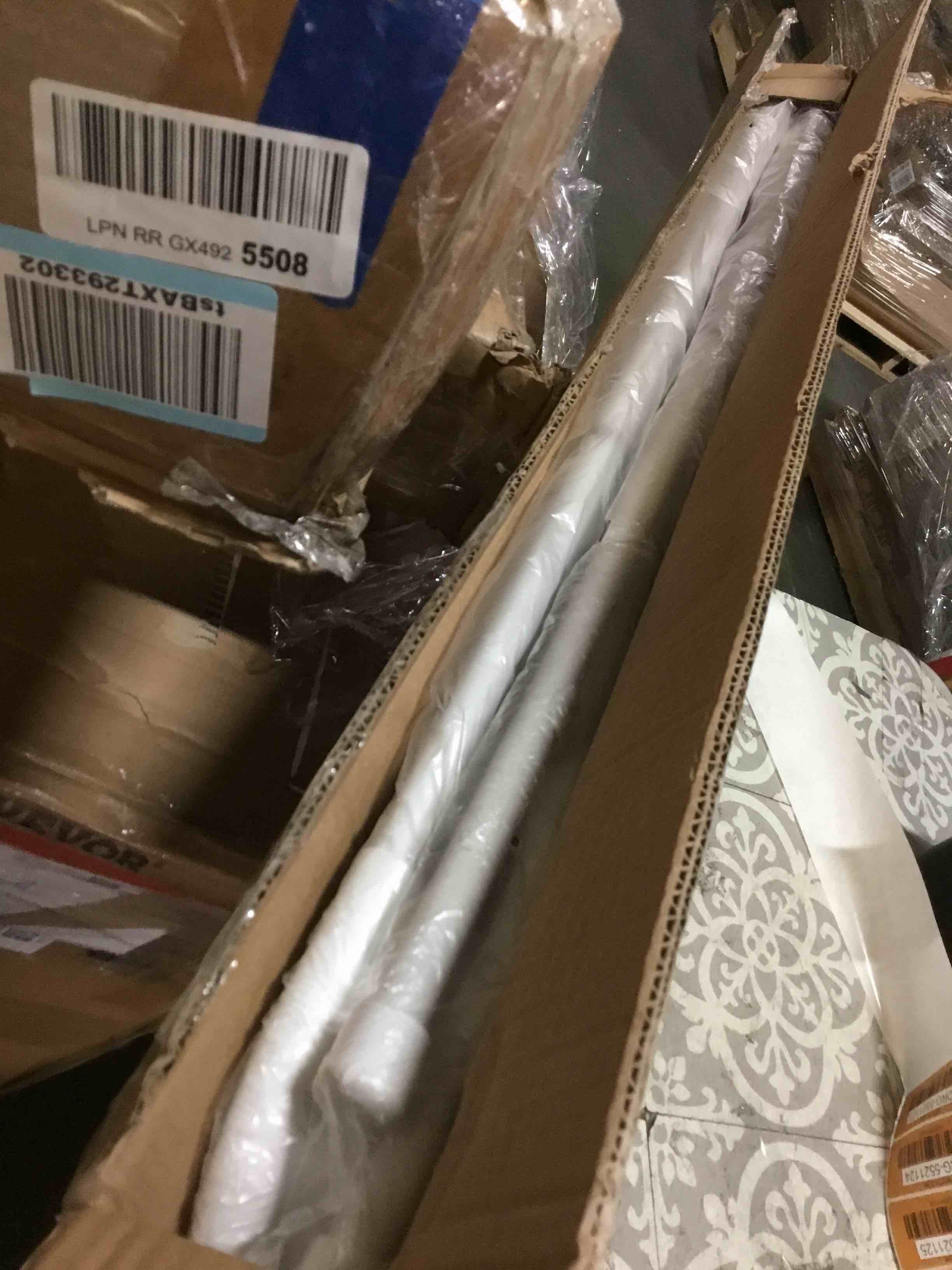 https://s3.amazonaws.com/lotting-images-prod/bidfta/ORG5521123_1697566568361.jpeg