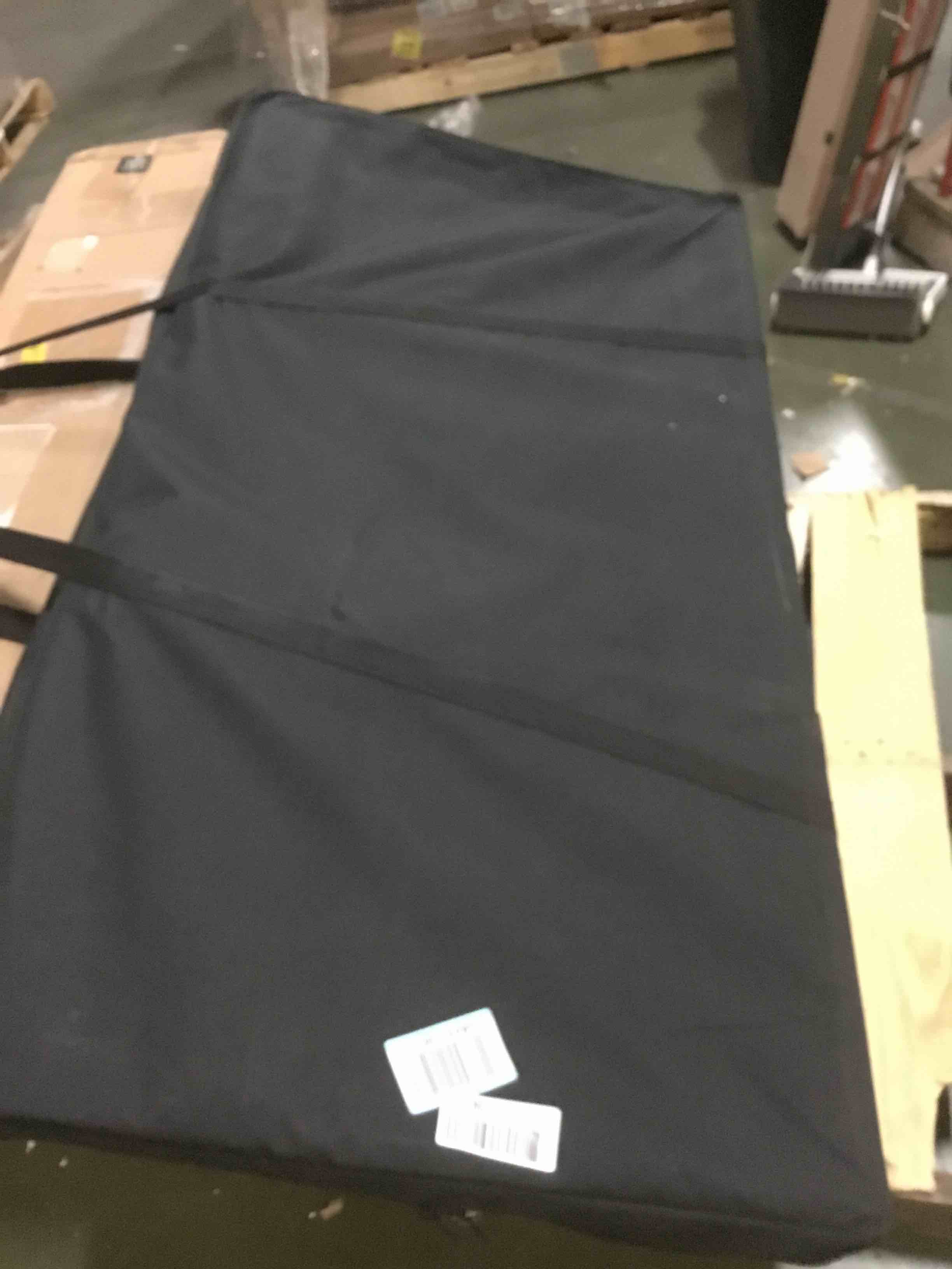 https://s3.amazonaws.com/lotting-images-prod/bidfta/ORG5521152_1697571691392.jpeg