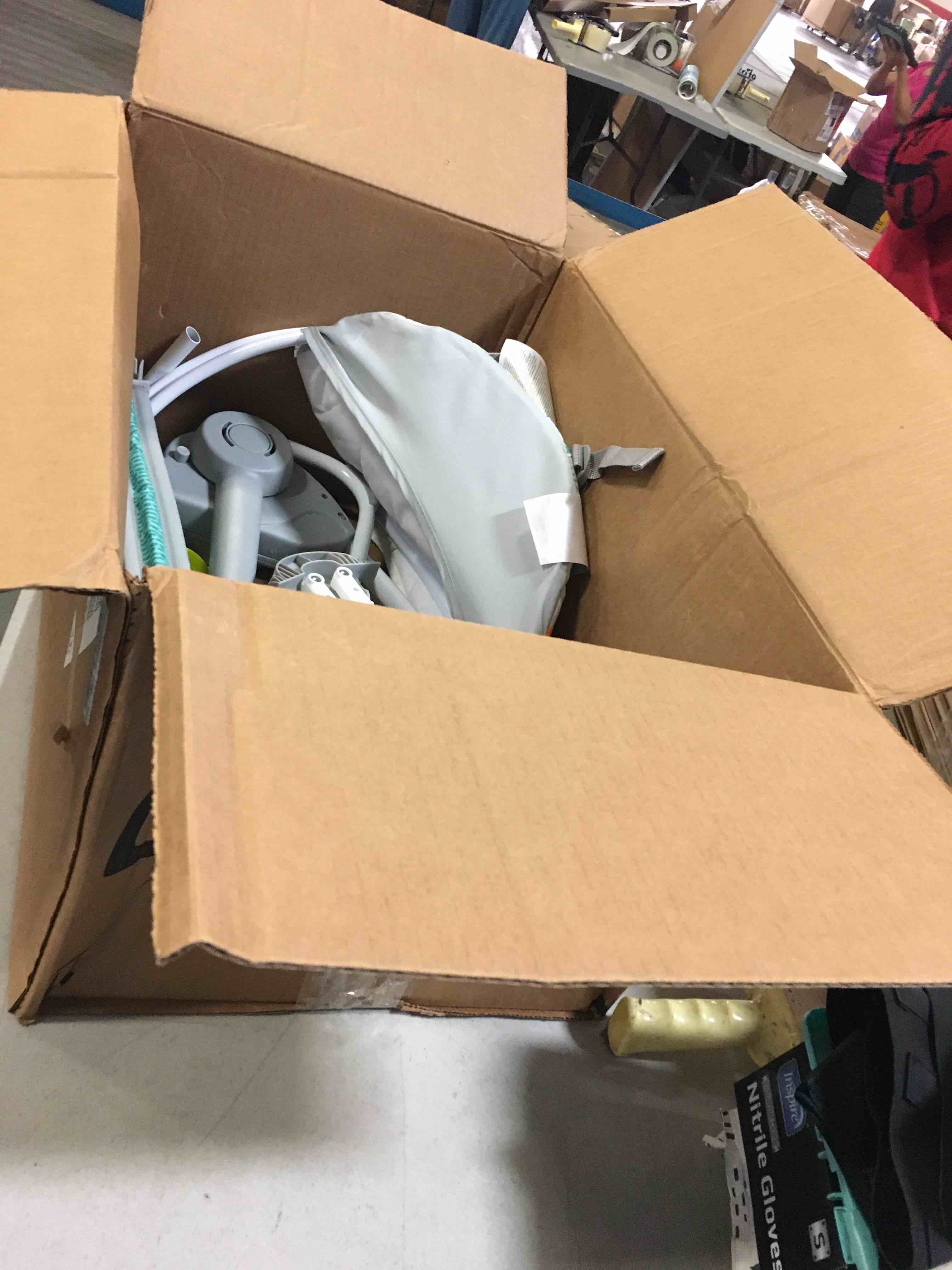 https://s3.amazonaws.com/lotting-images-prod/bidfta/ORG5521963_1697469584543.jpeg