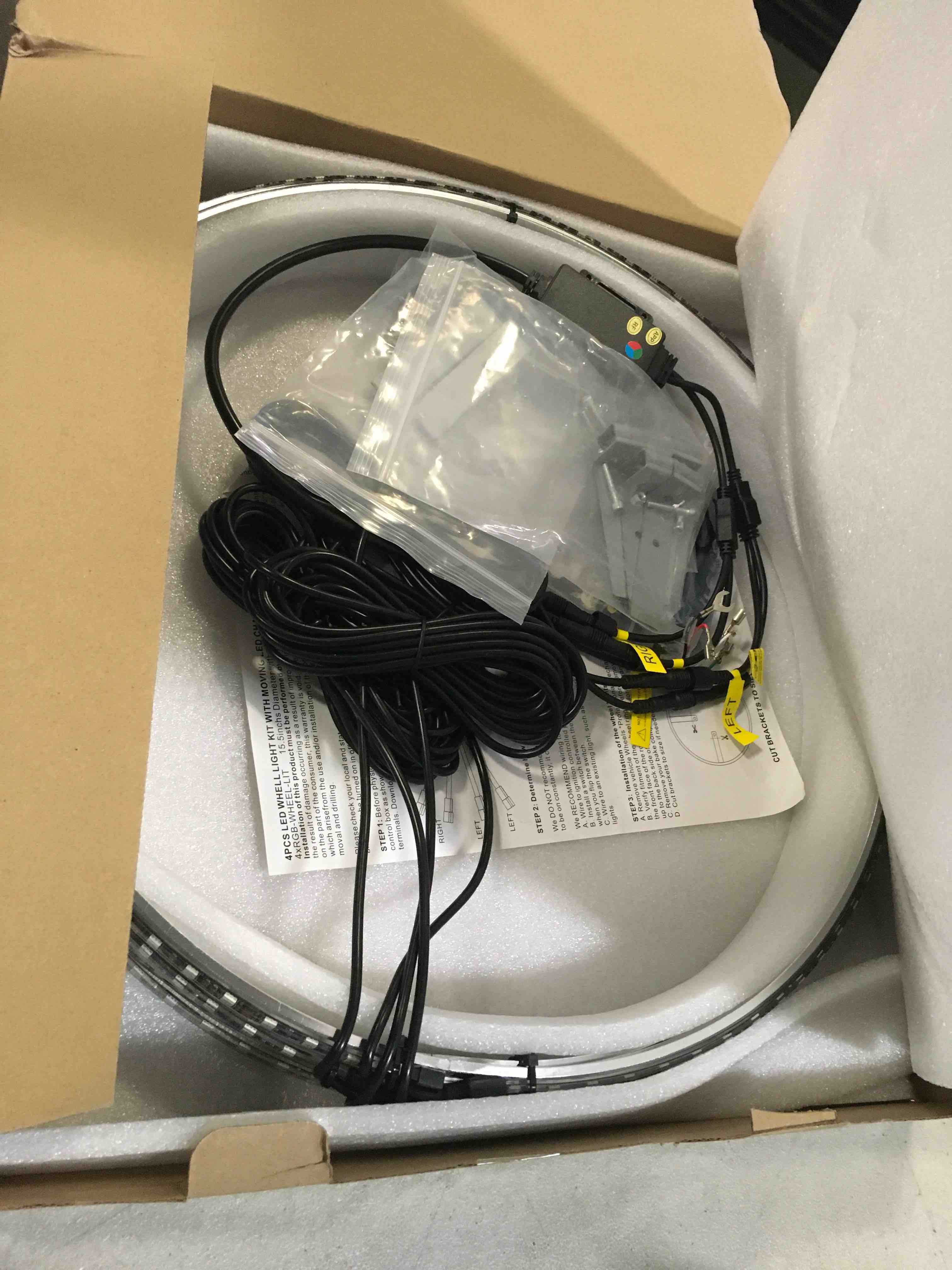 https://s3.amazonaws.com/lotting-images-prod/bidfta/ORG5521971_1697470403329.jpeg