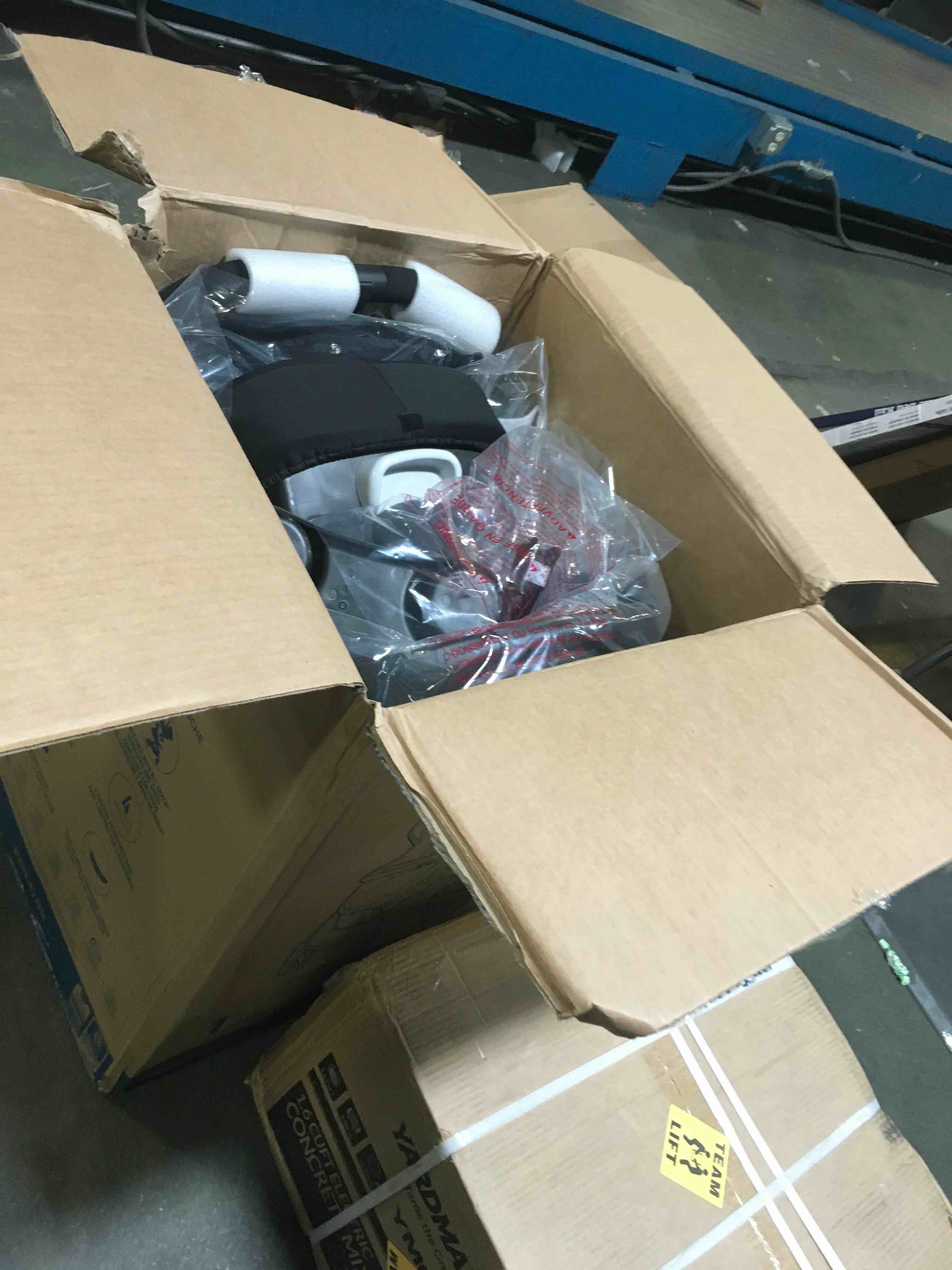 https://s3.amazonaws.com/lotting-images-prod/bidfta/ORG5522092_1697543231977.jpeg