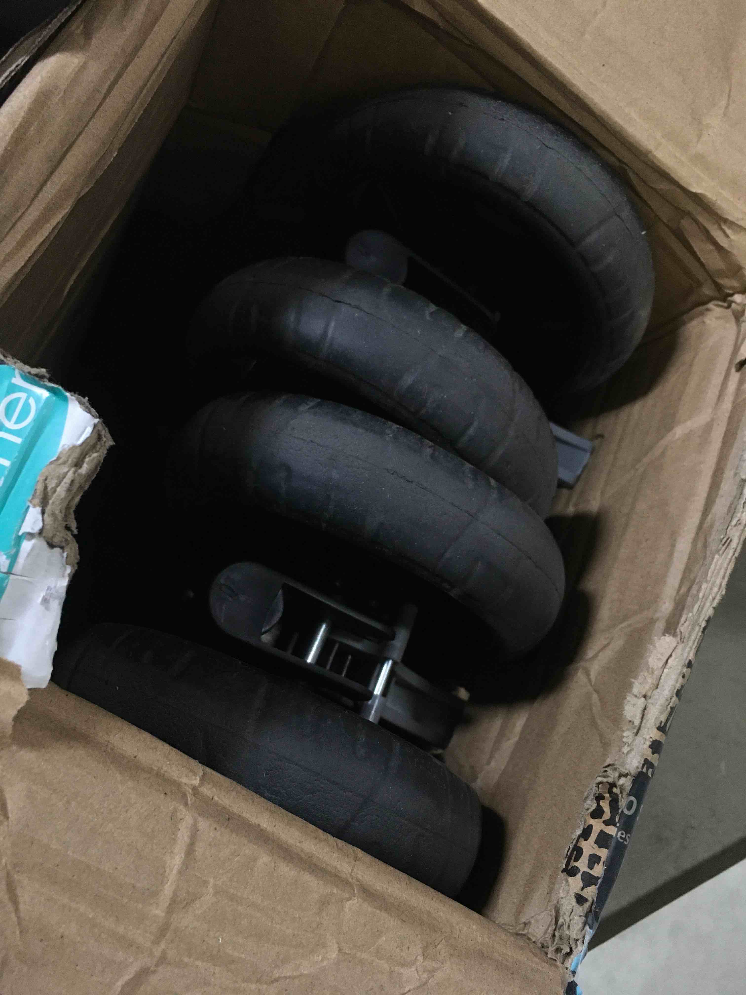 https://s3.amazonaws.com/lotting-images-prod/bidfta/ORG5522232_1697566908021.jpeg