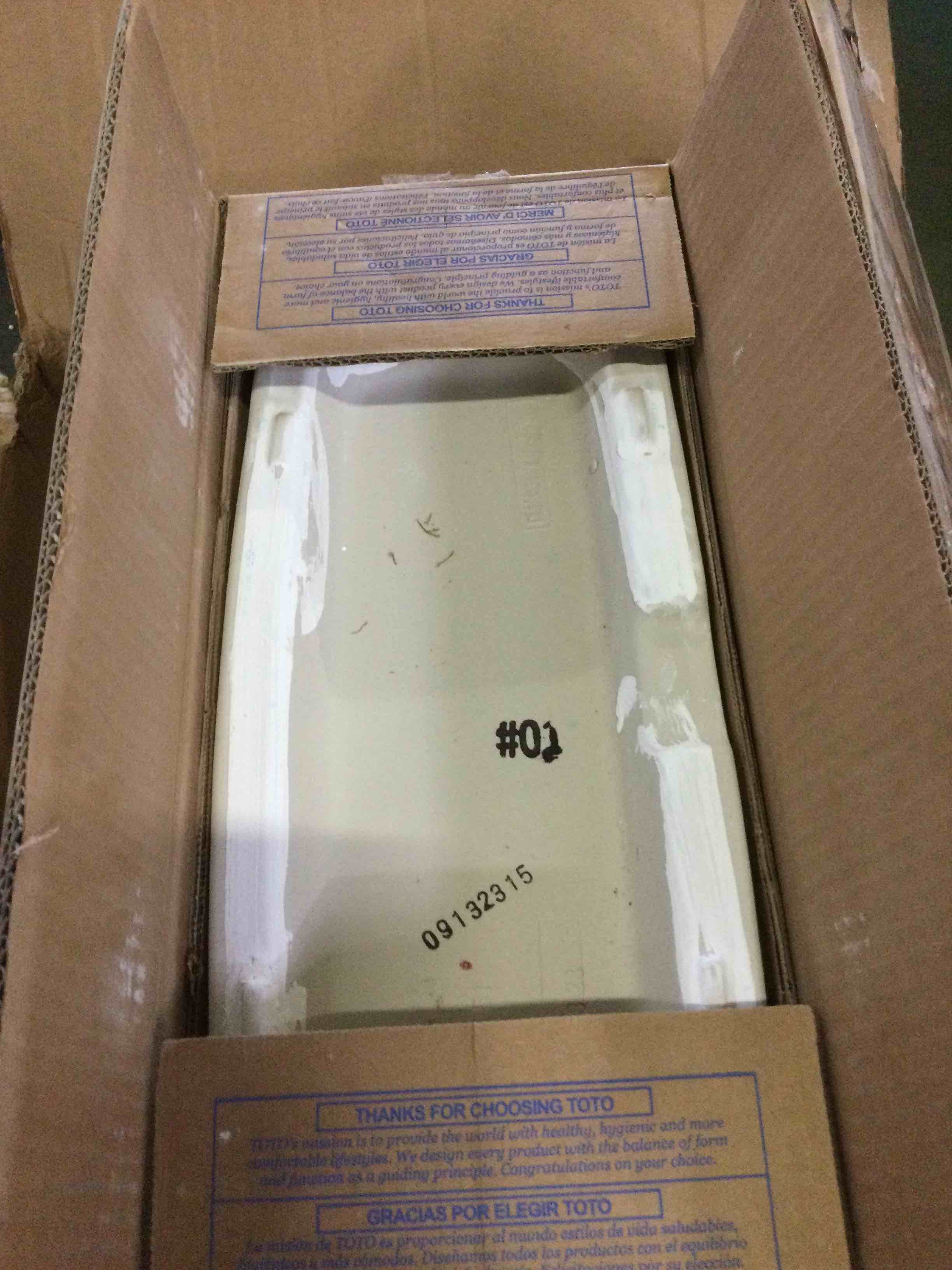 https://s3.amazonaws.com/lotting-images-prod/bidfta/ORG5522832_1699899631715.jpeg