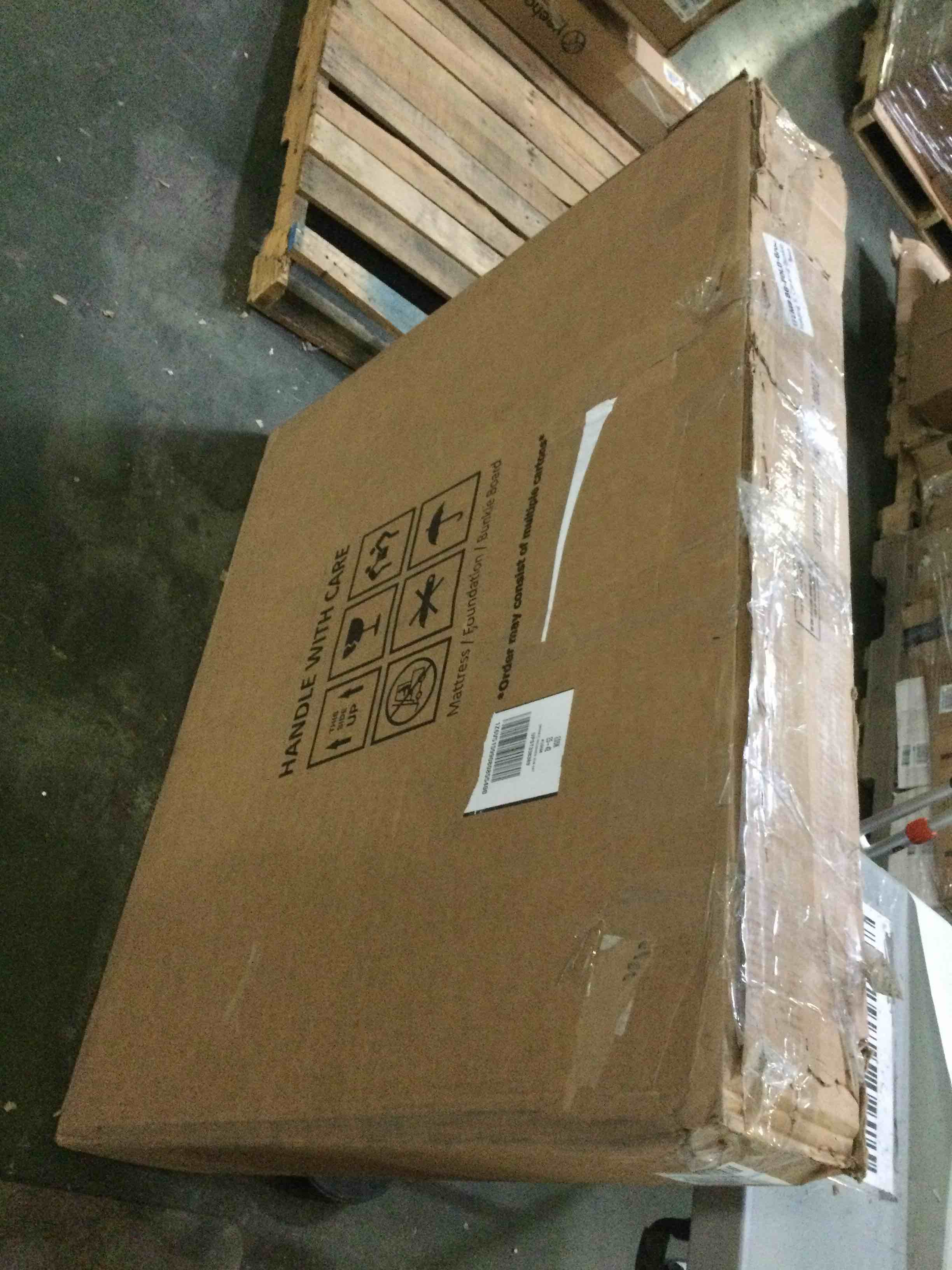 https://s3.amazonaws.com/lotting-images-prod/bidfta/ORG5523340_1700580357734.jpeg