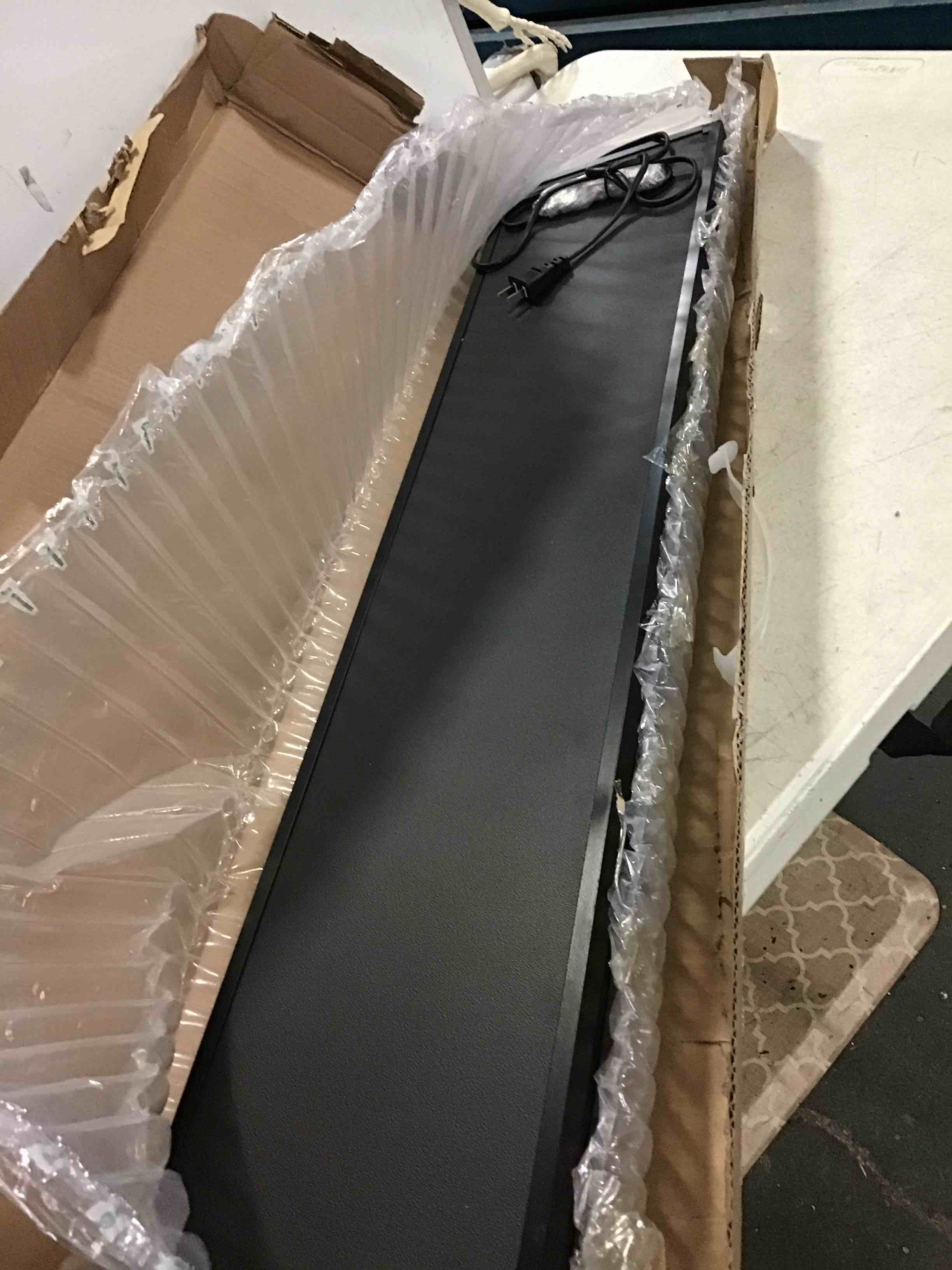 https://s3.amazonaws.com/lotting-images-prod/bidfta/ORG5523598_1697468231842.jpeg
