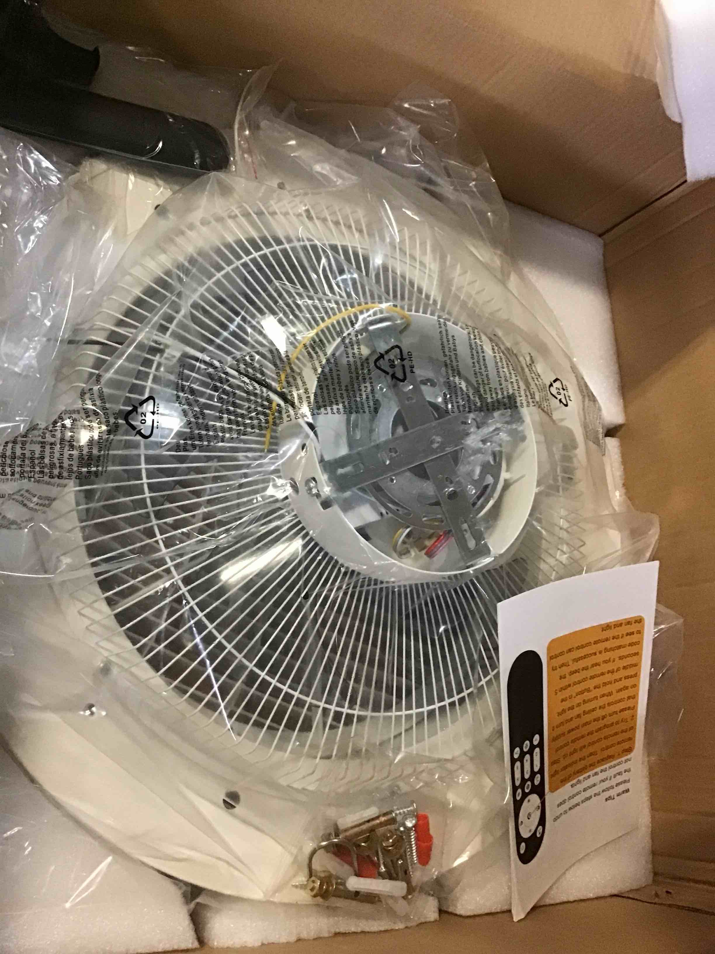https://s3.amazonaws.com/lotting-images-prod/bidfta/ORG5524868_1698245616304.jpeg