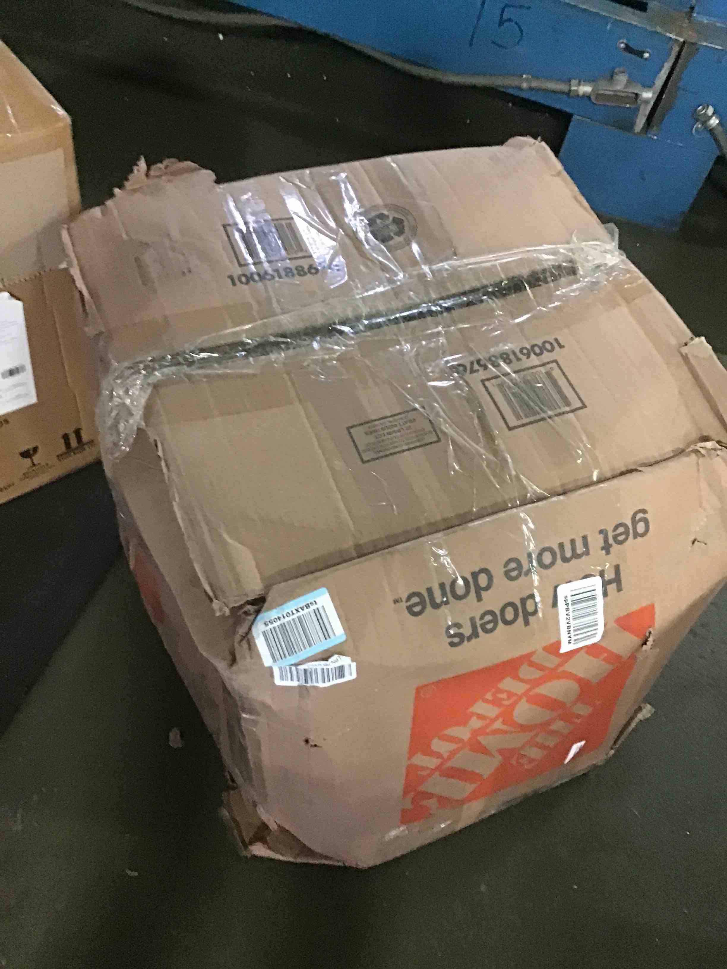 https://s3.amazonaws.com/lotting-images-prod/bidfta/ORG5525352_1697464155983.jpeg