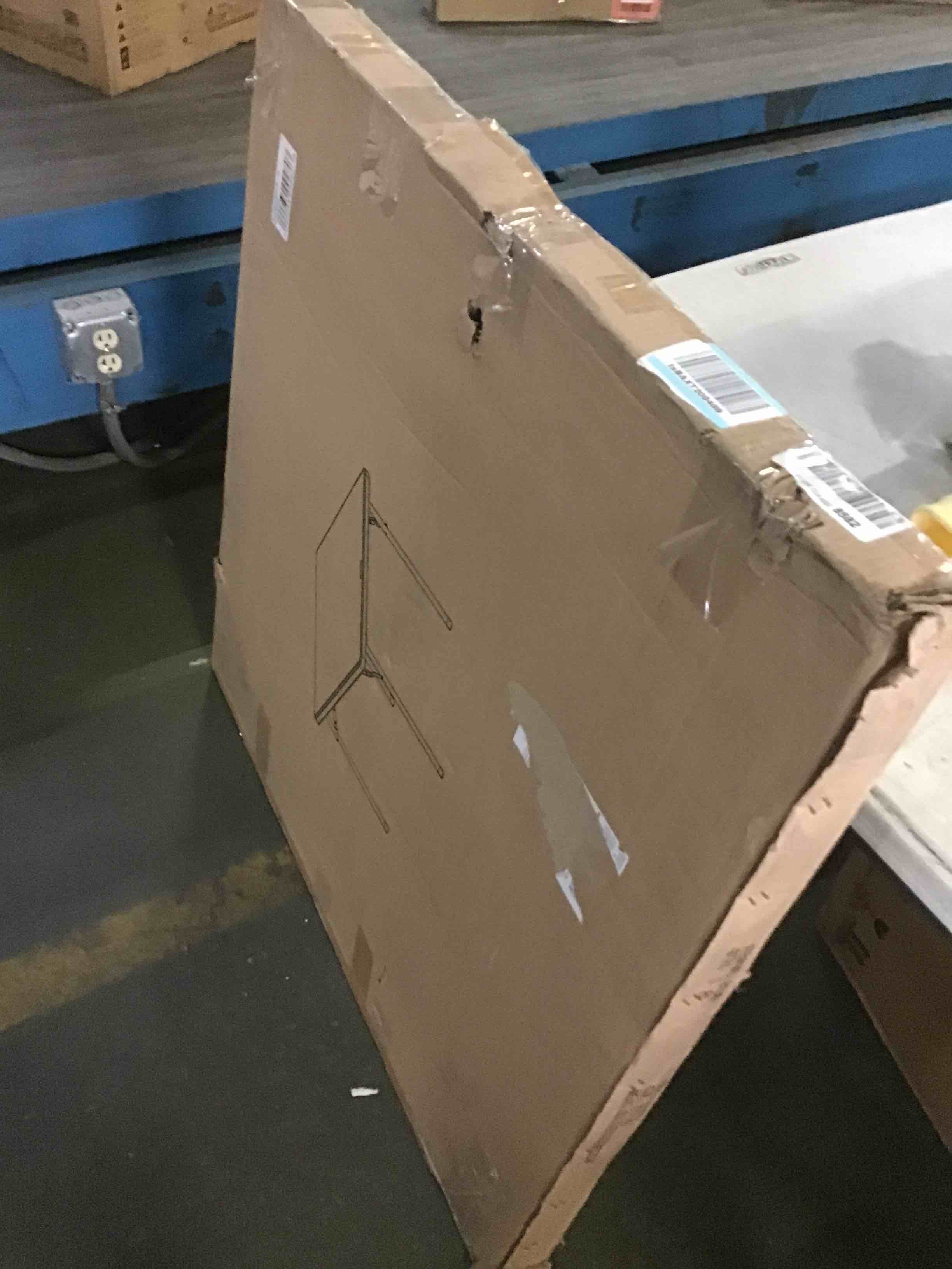 https://s3.amazonaws.com/lotting-images-prod/bidfta/ORG5525357_1697465900571.jpeg