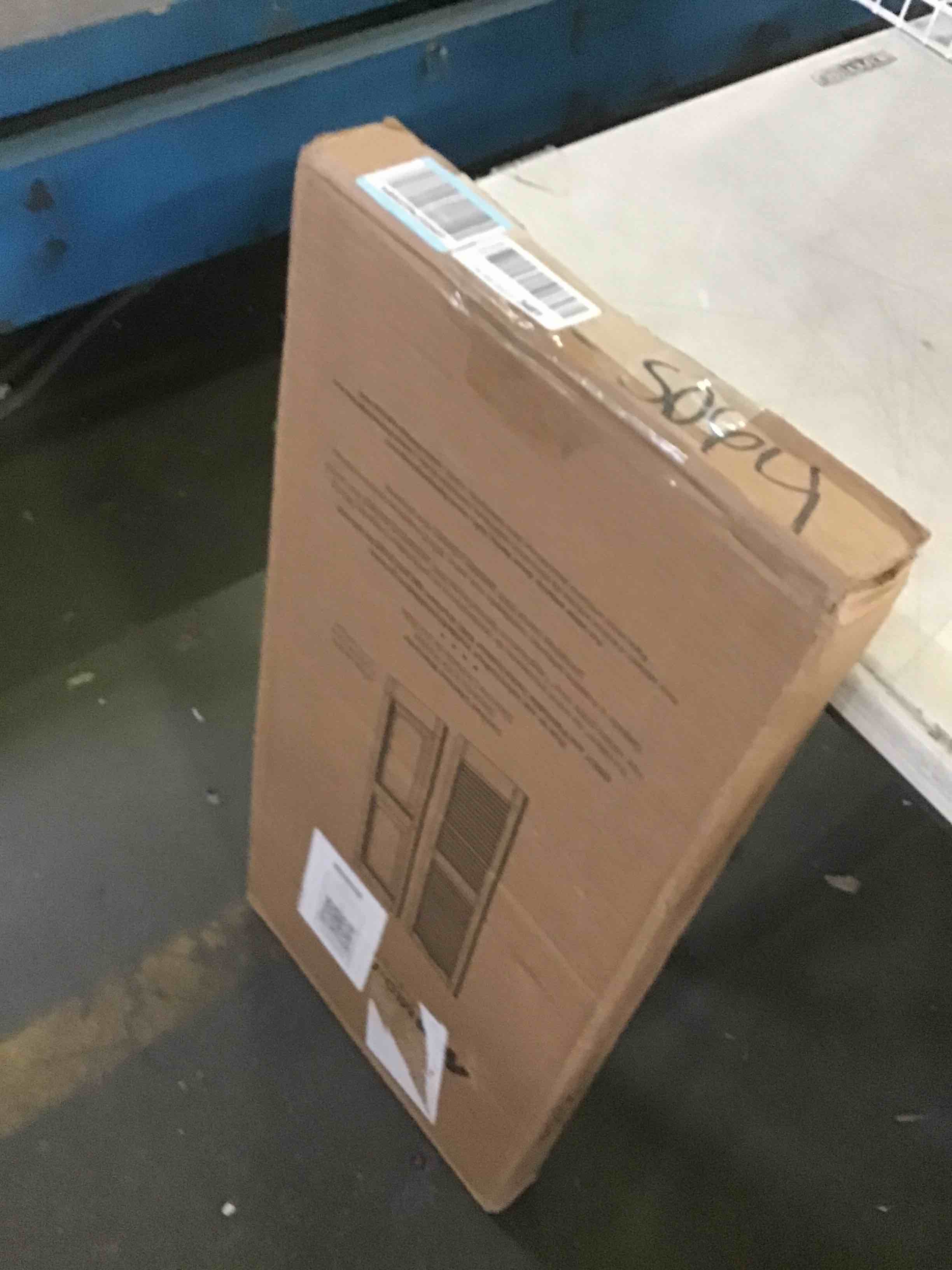 https://s3.amazonaws.com/lotting-images-prod/bidfta/ORG5525459_1697480925540.jpeg