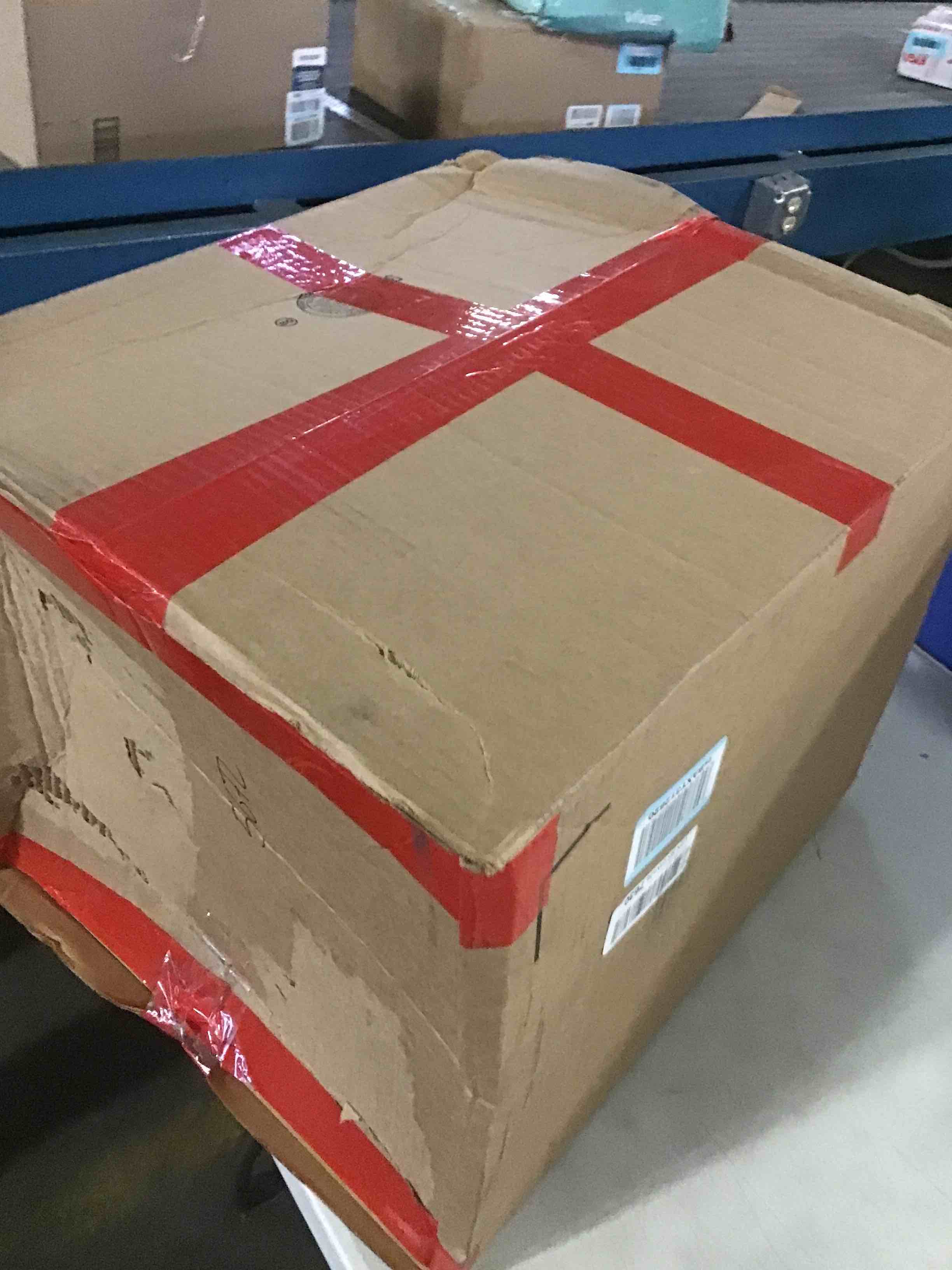 https://s3.amazonaws.com/lotting-images-prod/bidfta/ORG5525704_1697631669103.jpeg