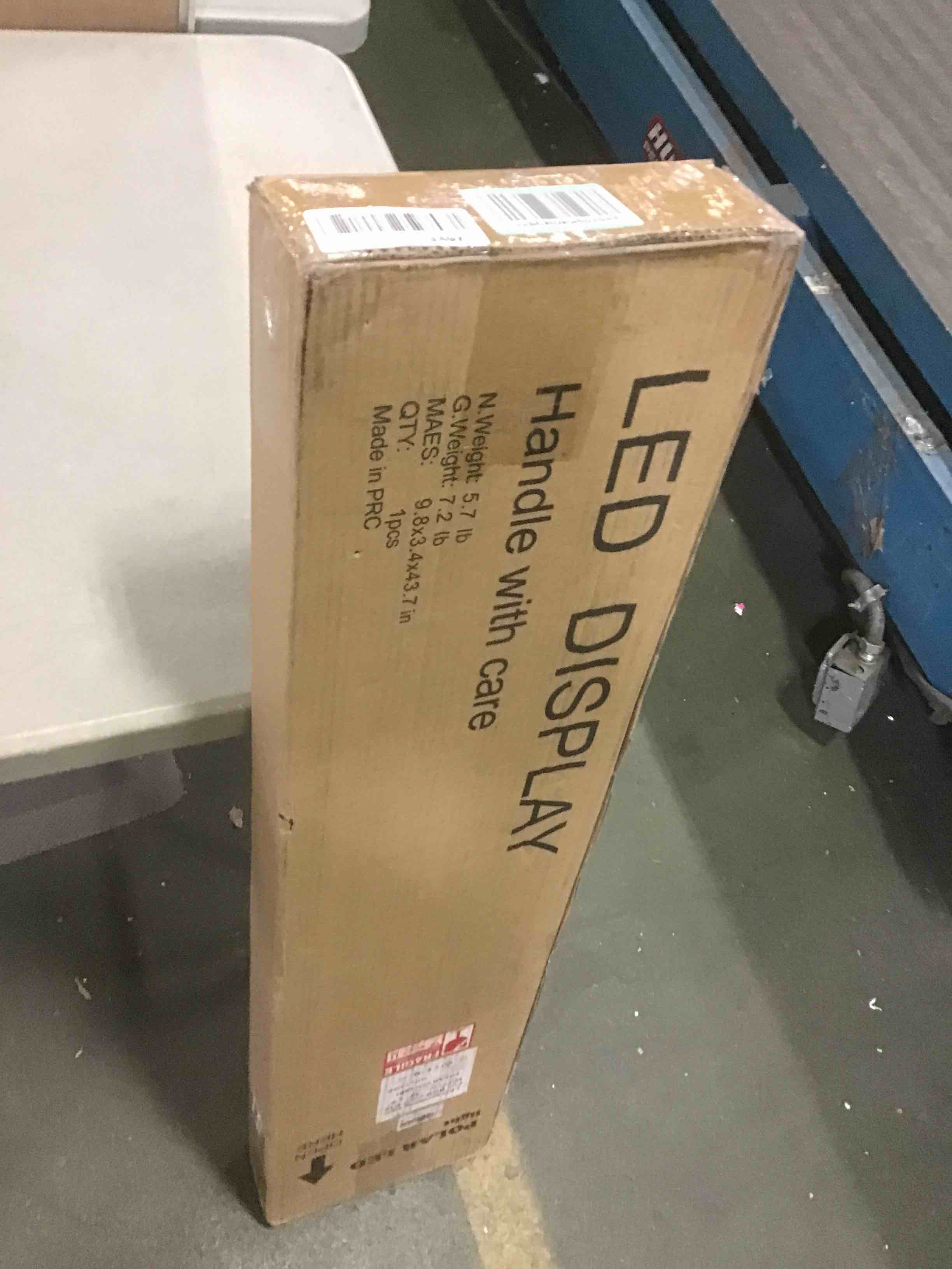 https://s3.amazonaws.com/lotting-images-prod/bidfta/ORG5526214_1697820837323.jpeg