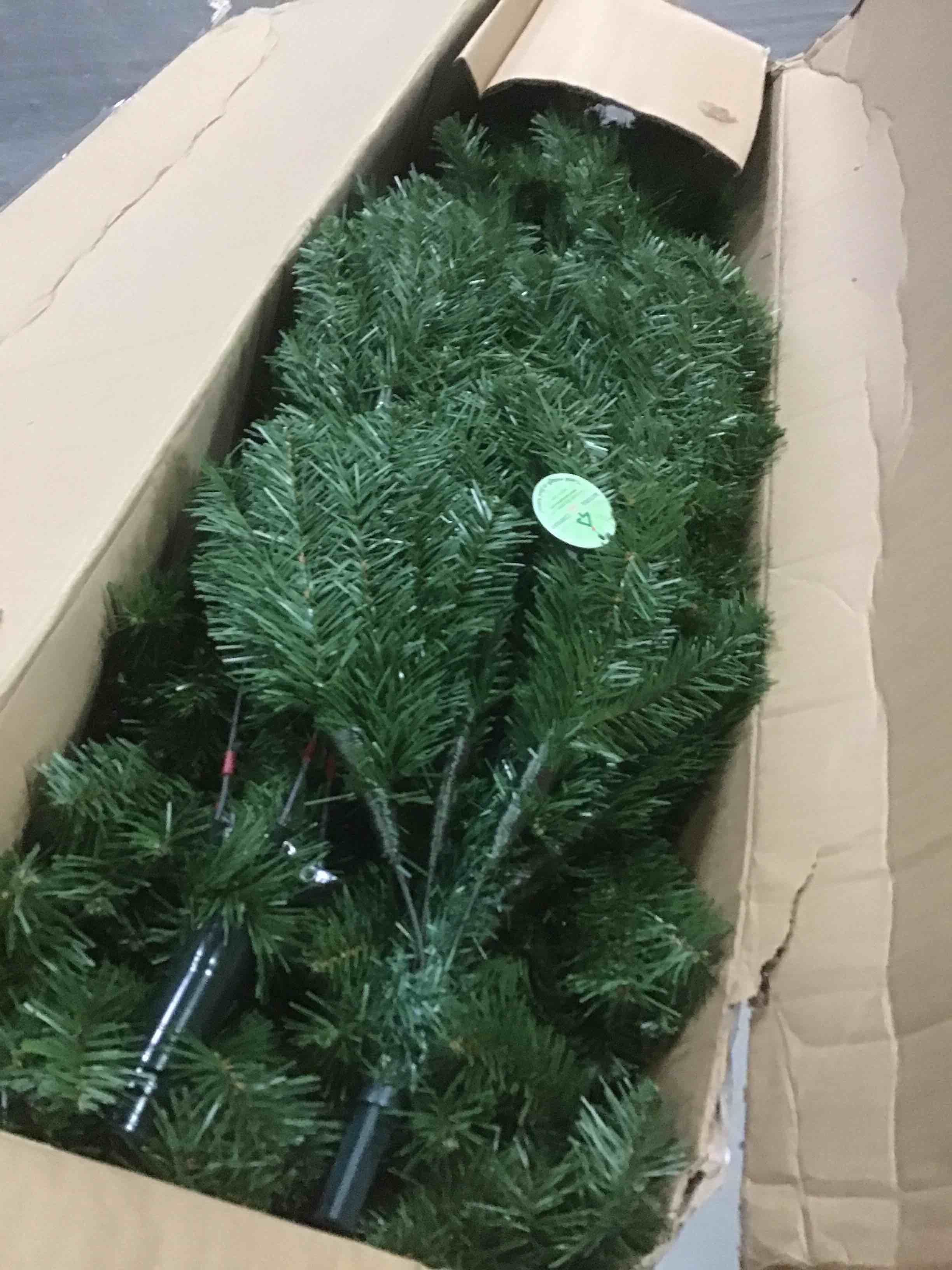https://s3.amazonaws.com/lotting-images-prod/bidfta/ORG5526370_1698070830405.jpeg