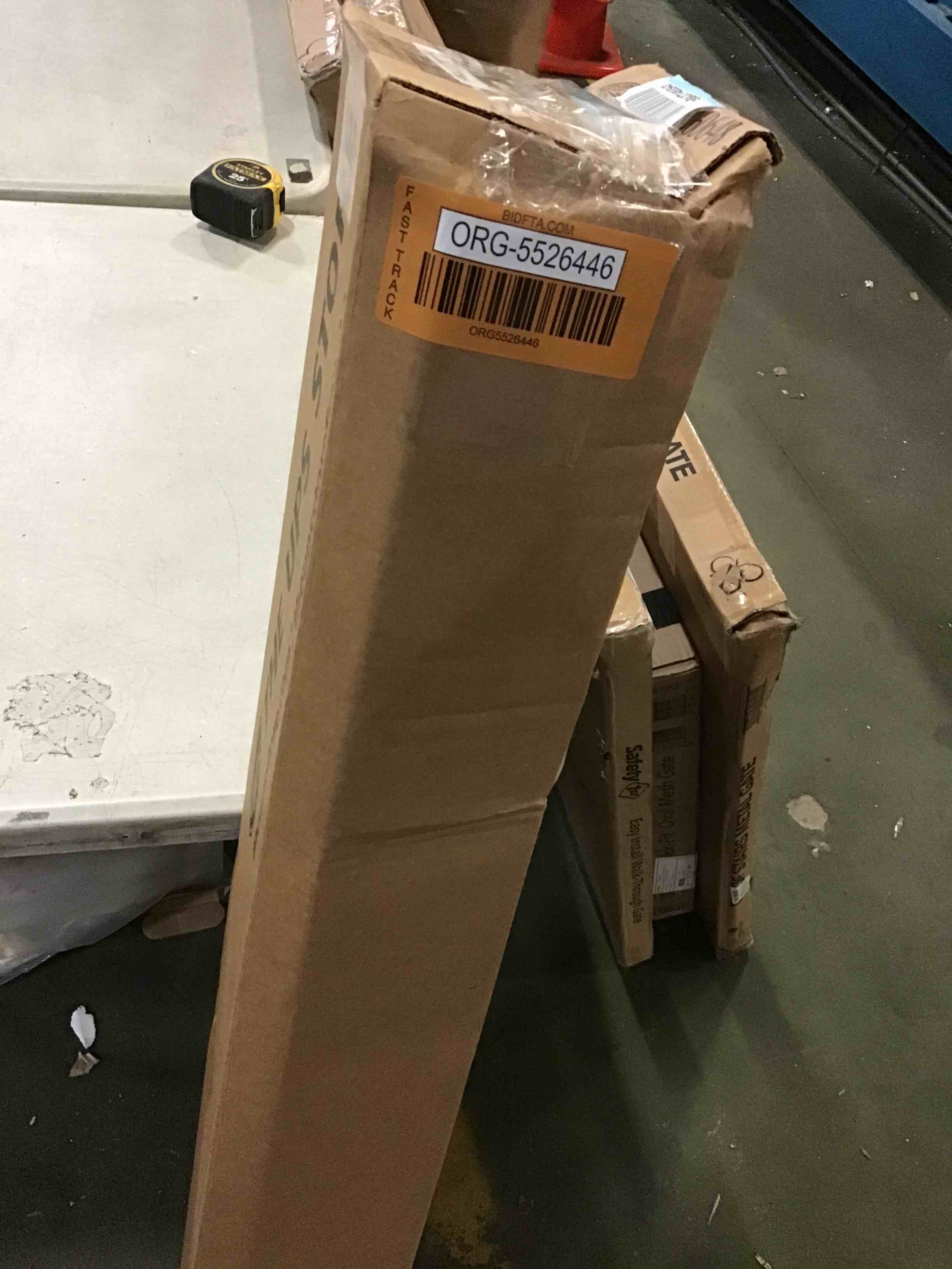 https://s3.amazonaws.com/lotting-images-prod/bidfta/ORG5526446_1697110360756.jpeg