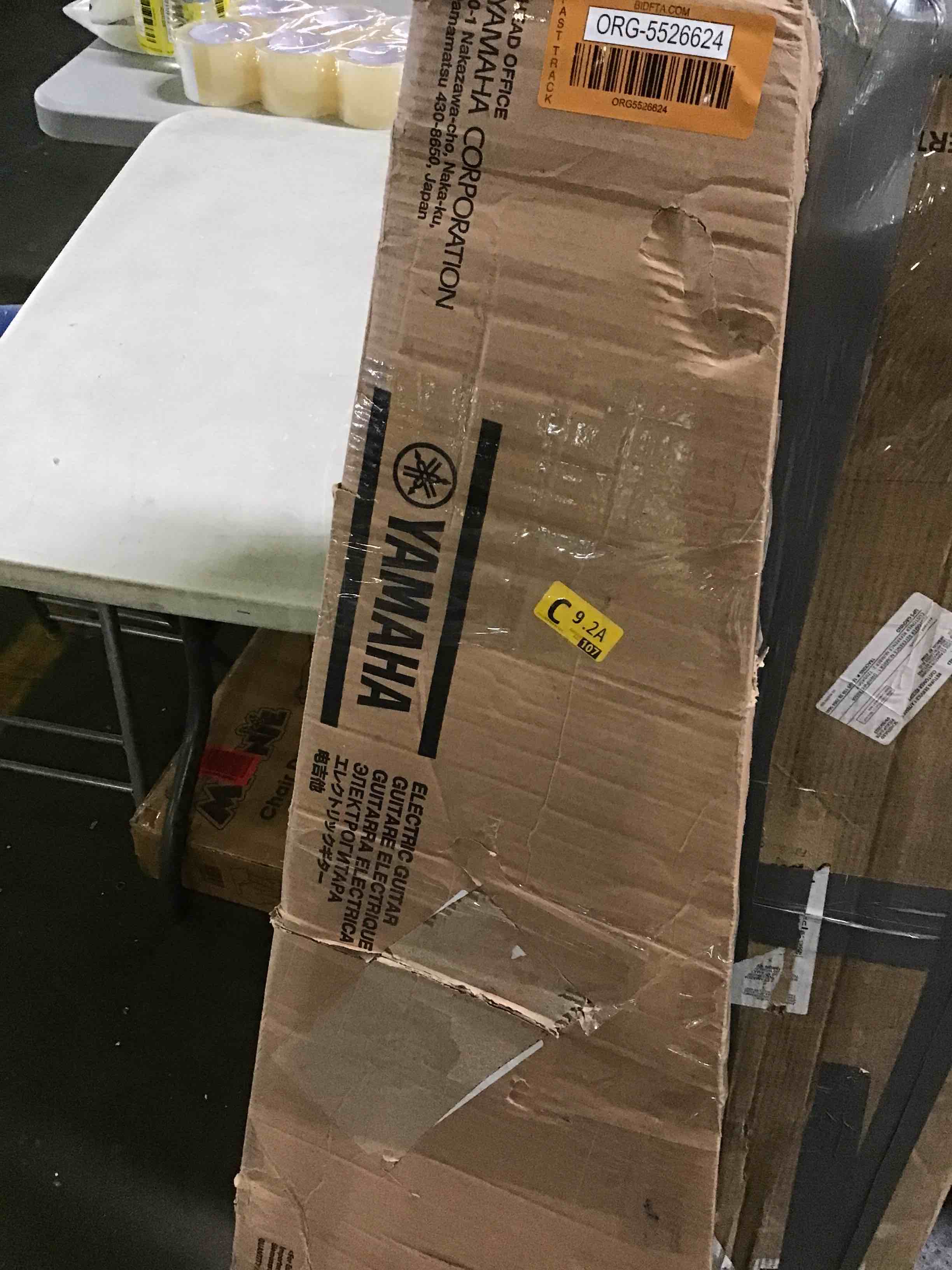 https://s3.amazonaws.com/lotting-images-prod/bidfta/ORG5526624_1697209601678.jpeg
