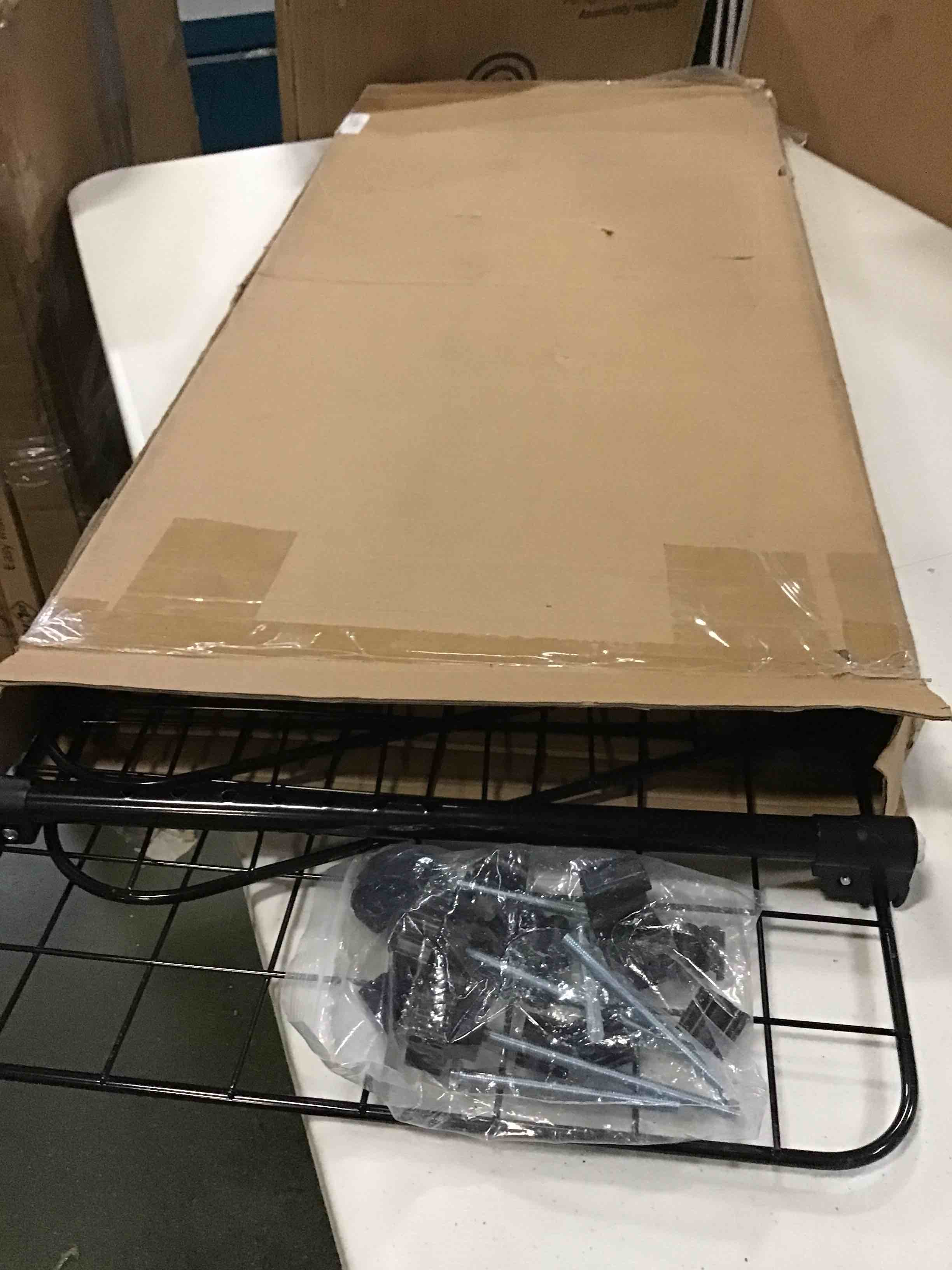 https://s3.amazonaws.com/lotting-images-prod/bidfta/ORG5527571_1697812523883.jpeg