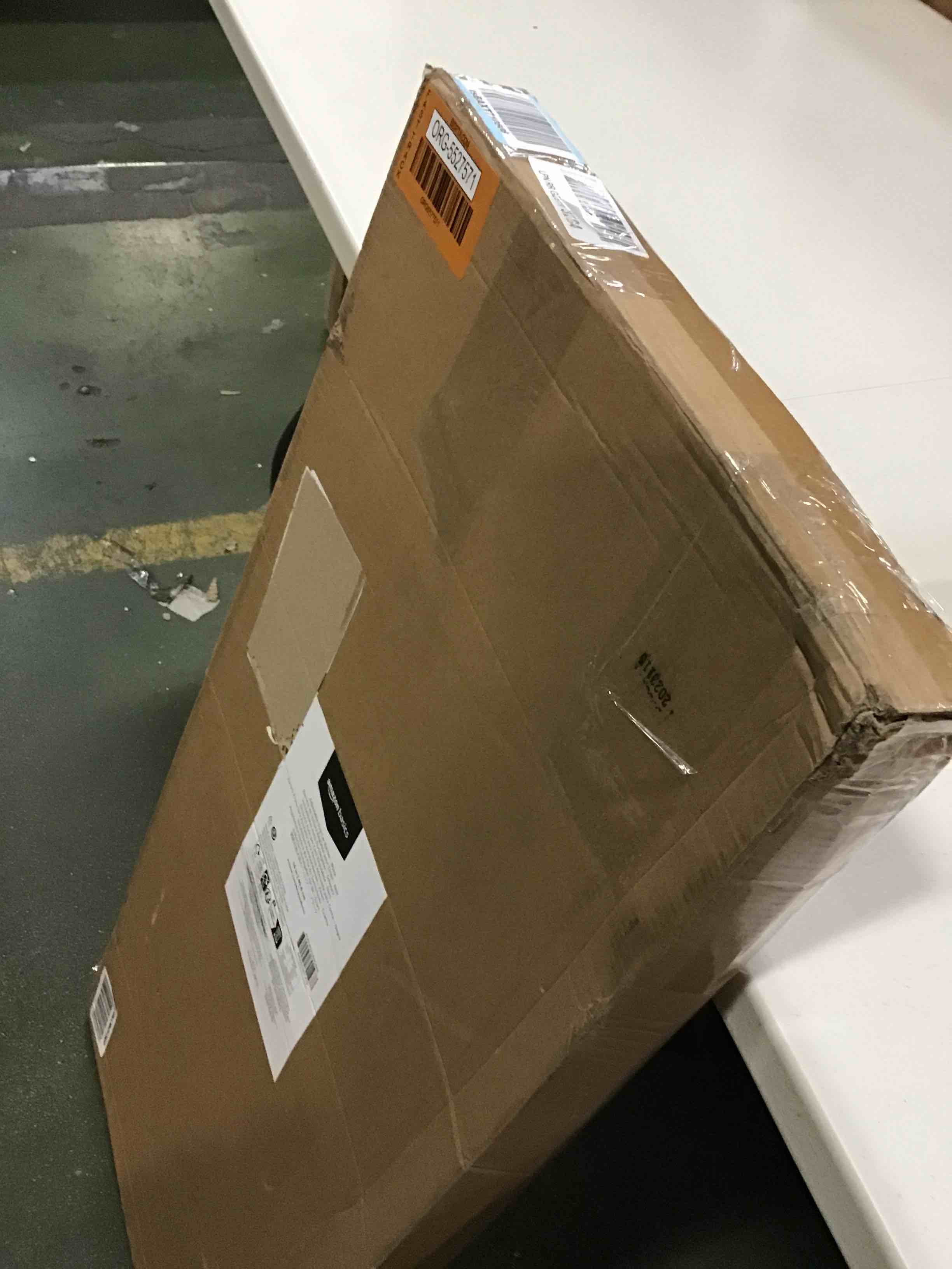 https://s3.amazonaws.com/lotting-images-prod/bidfta/ORG5527571_1697812562389.jpeg