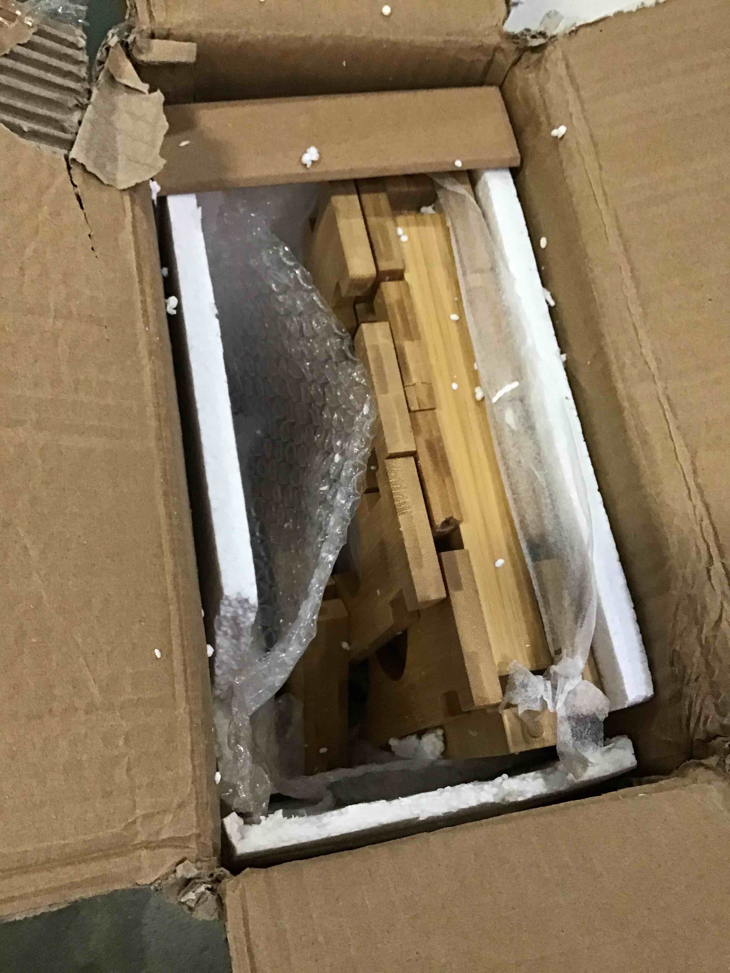 https://s3.amazonaws.com/lotting-images-prod/bidfta/ORG5527607_1697821212271.jpeg