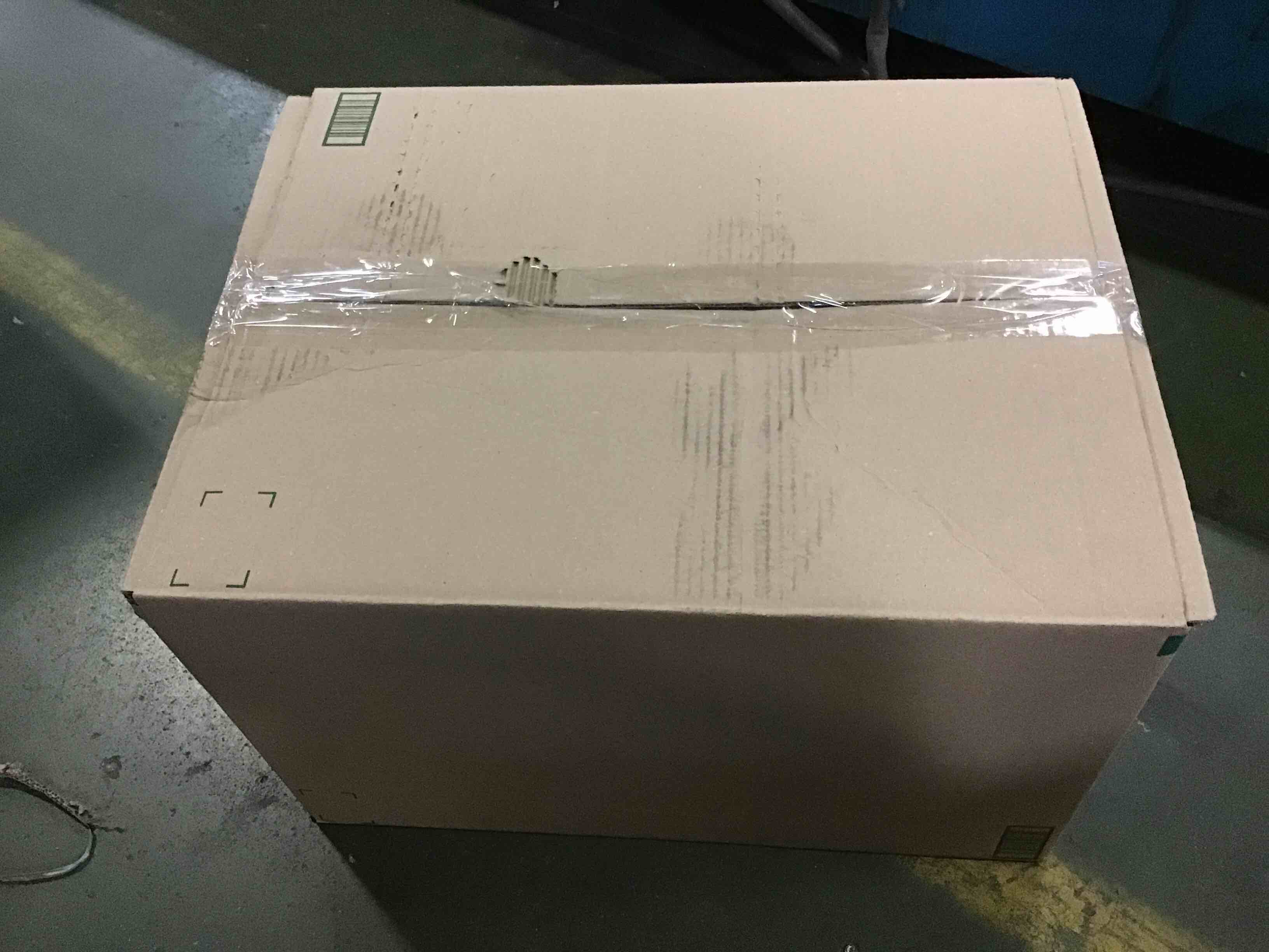 https://s3.amazonaws.com/lotting-images-prod/bidfta/ORG5529507_1699908855474.jpeg
