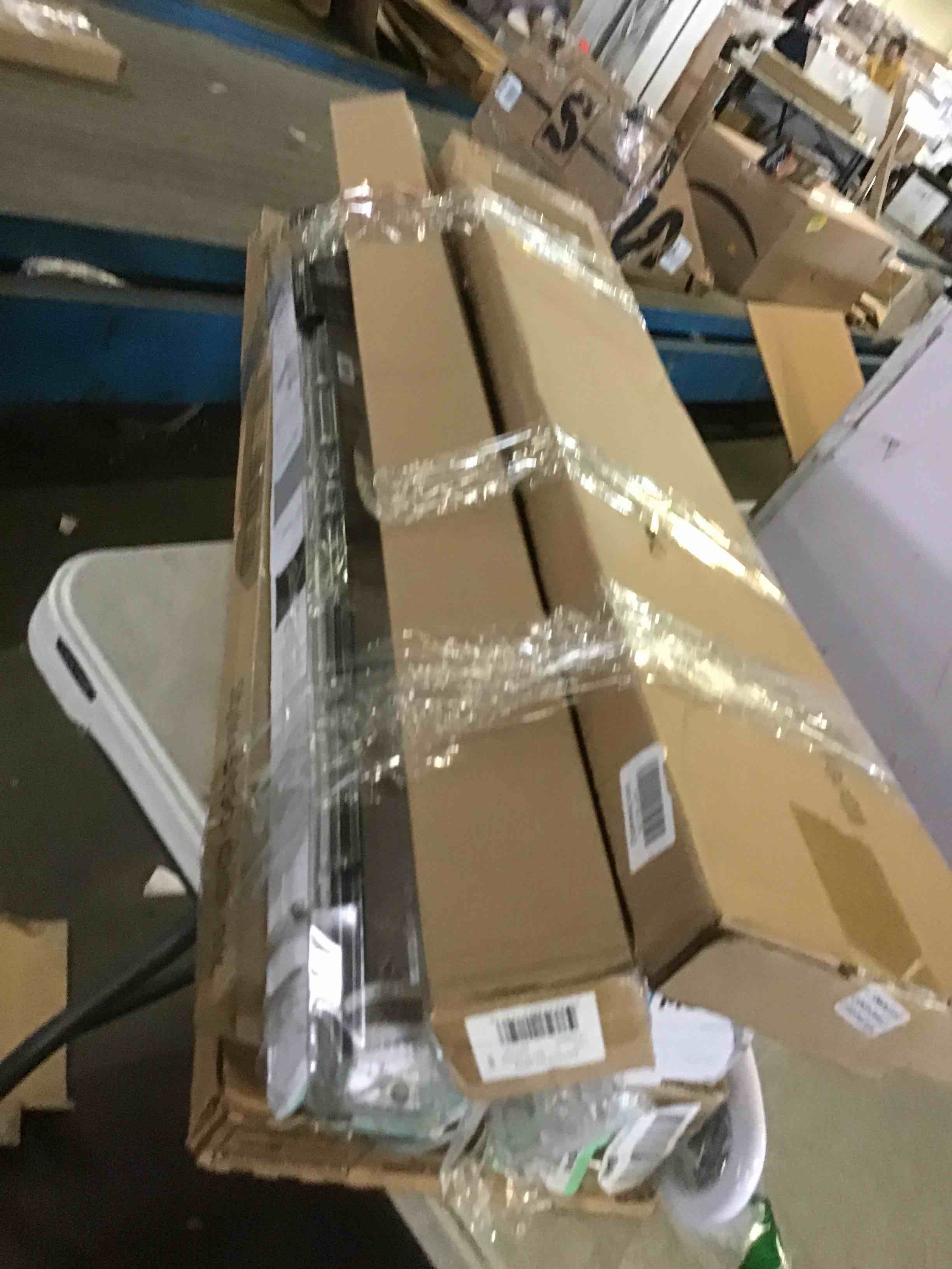 https://s3.amazonaws.com/lotting-images-prod/bidfta/ORG5529841_1700161705020.jpeg