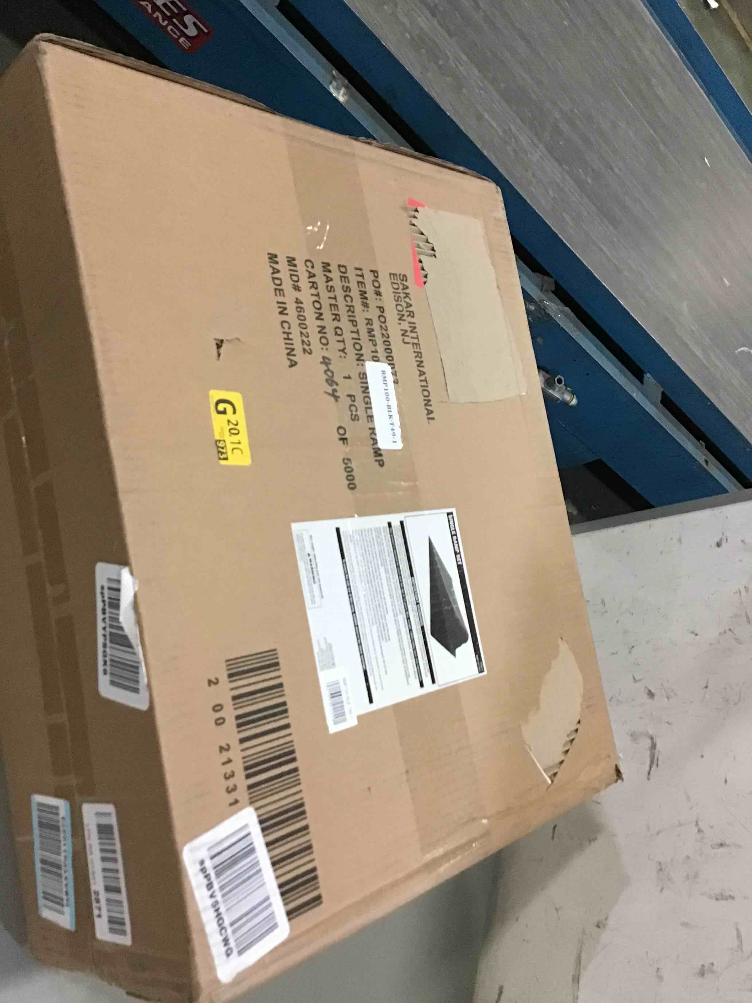 https://s3.amazonaws.com/lotting-images-prod/bidfta/ORG5530070_1700248729074.jpeg