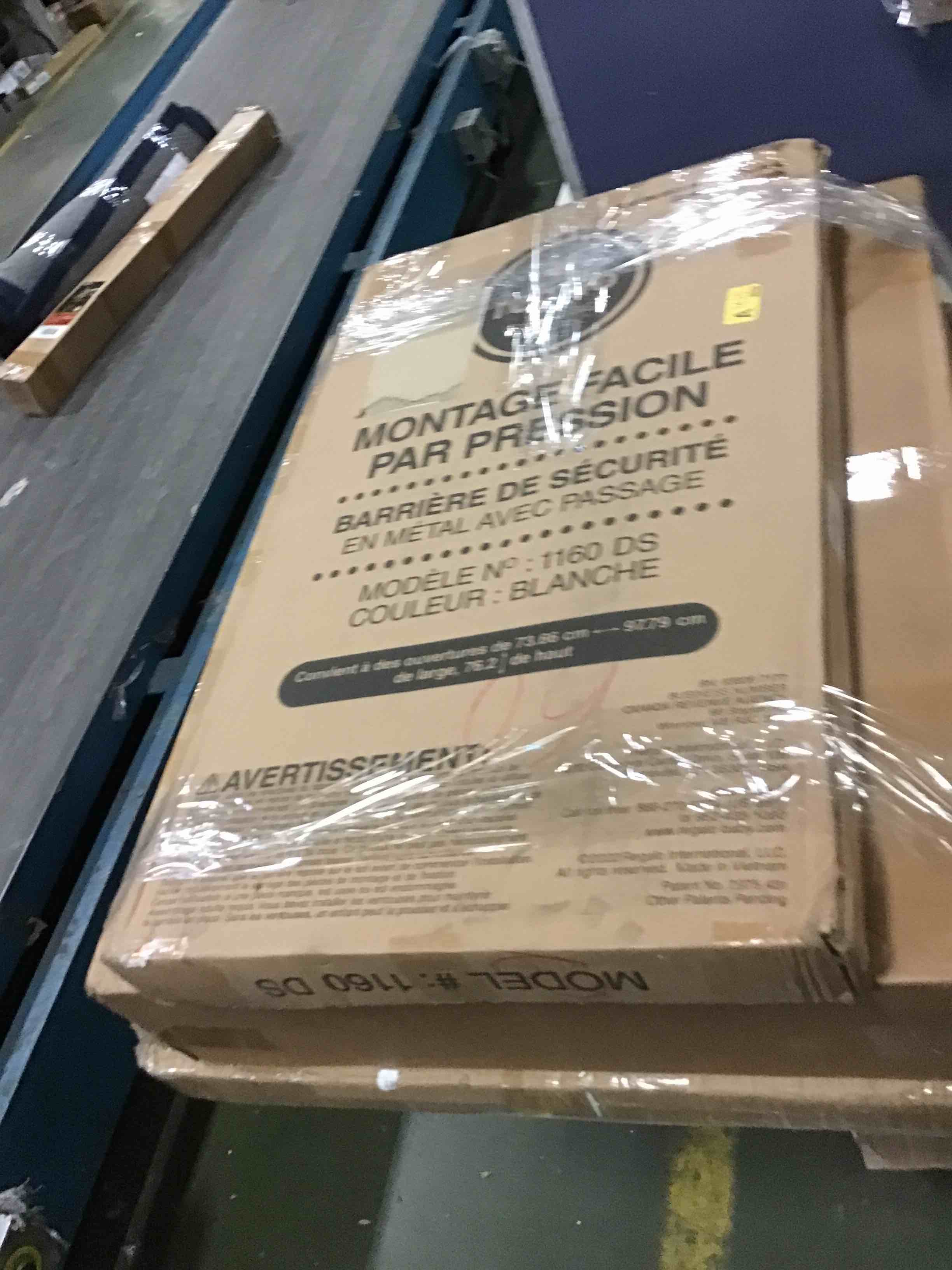 https://s3.amazonaws.com/lotting-images-prod/bidfta/ORG5530392_1700582024763.jpeg