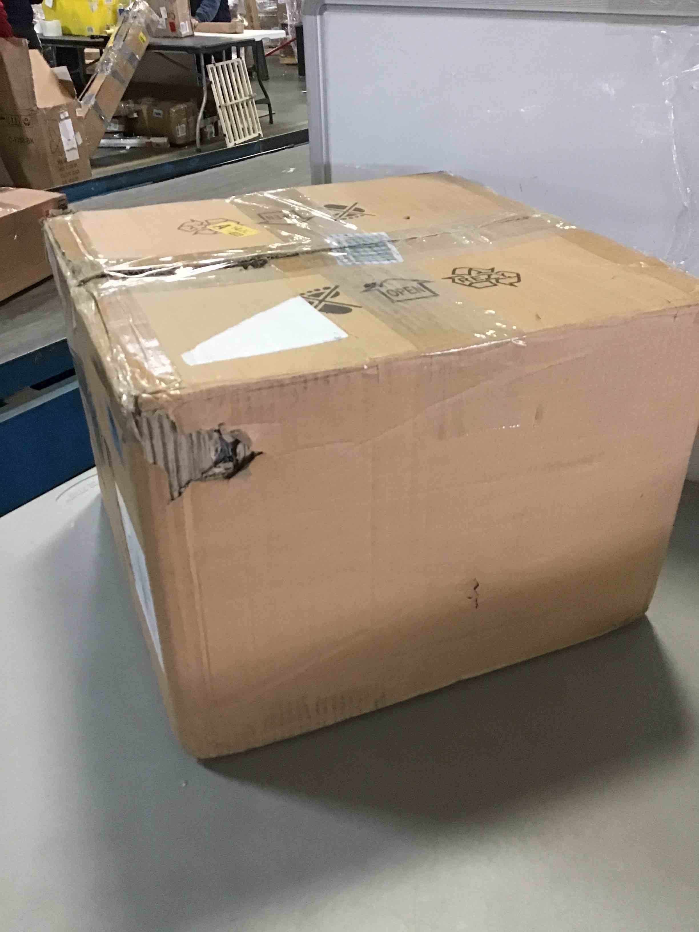https://s3.amazonaws.com/lotting-images-prod/bidfta/ORG5530917_1700858097659.jpeg