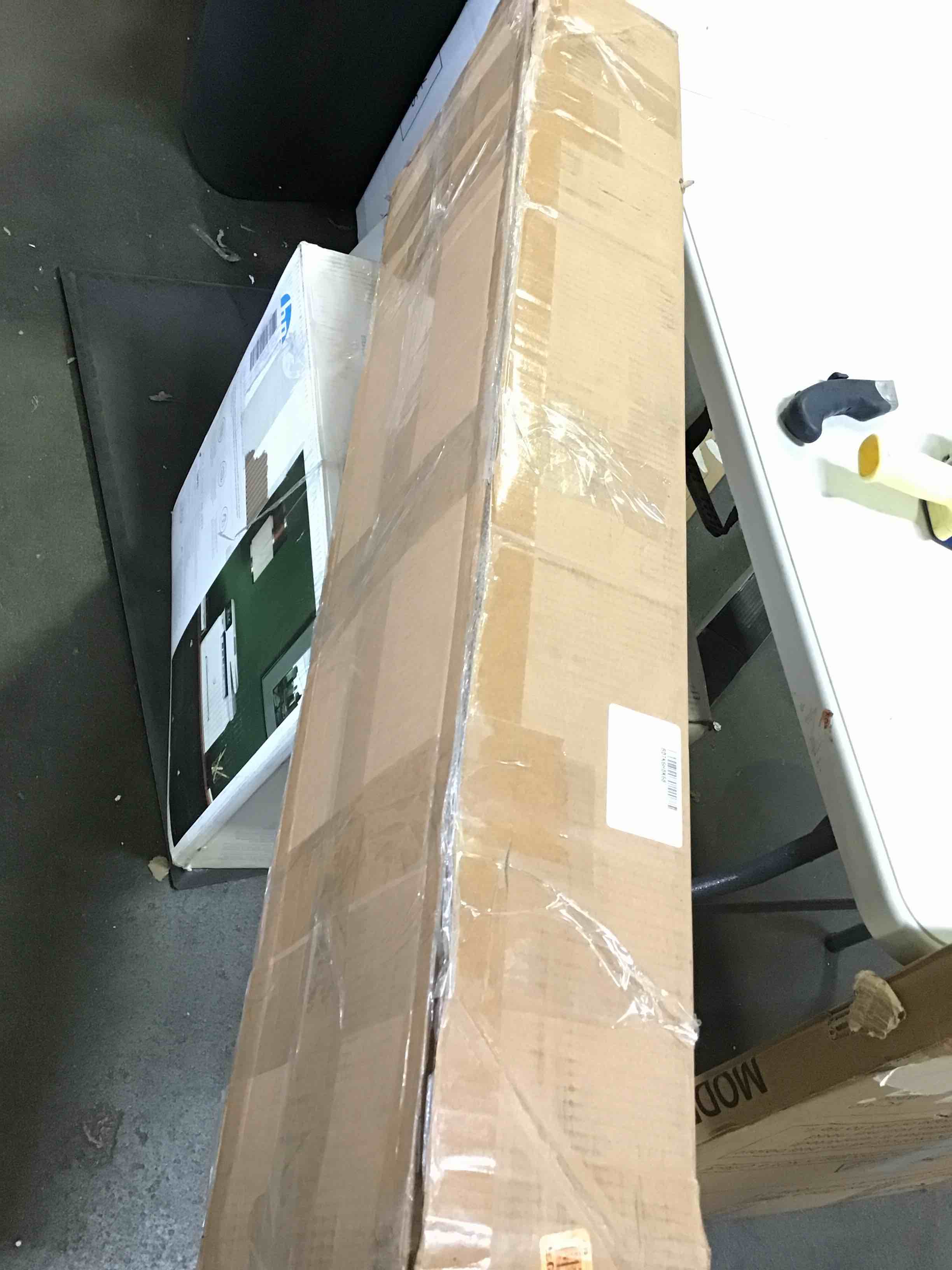 https://s3.amazonaws.com/lotting-images-prod/bidfta/ORG5532469_1699284796424.jpeg
