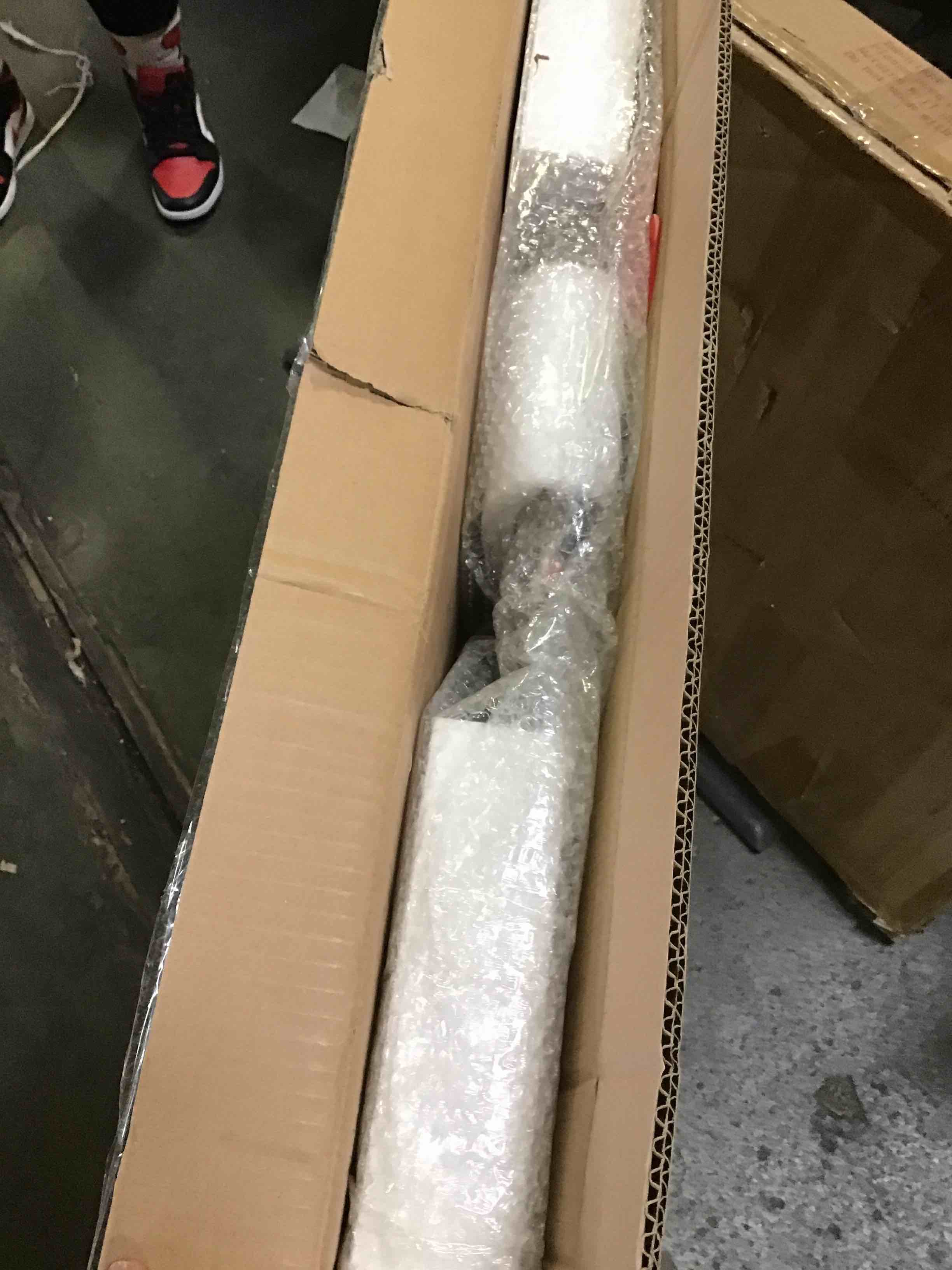 https://s3.amazonaws.com/lotting-images-prod/bidfta/ORG5532483_1699288849996.jpeg