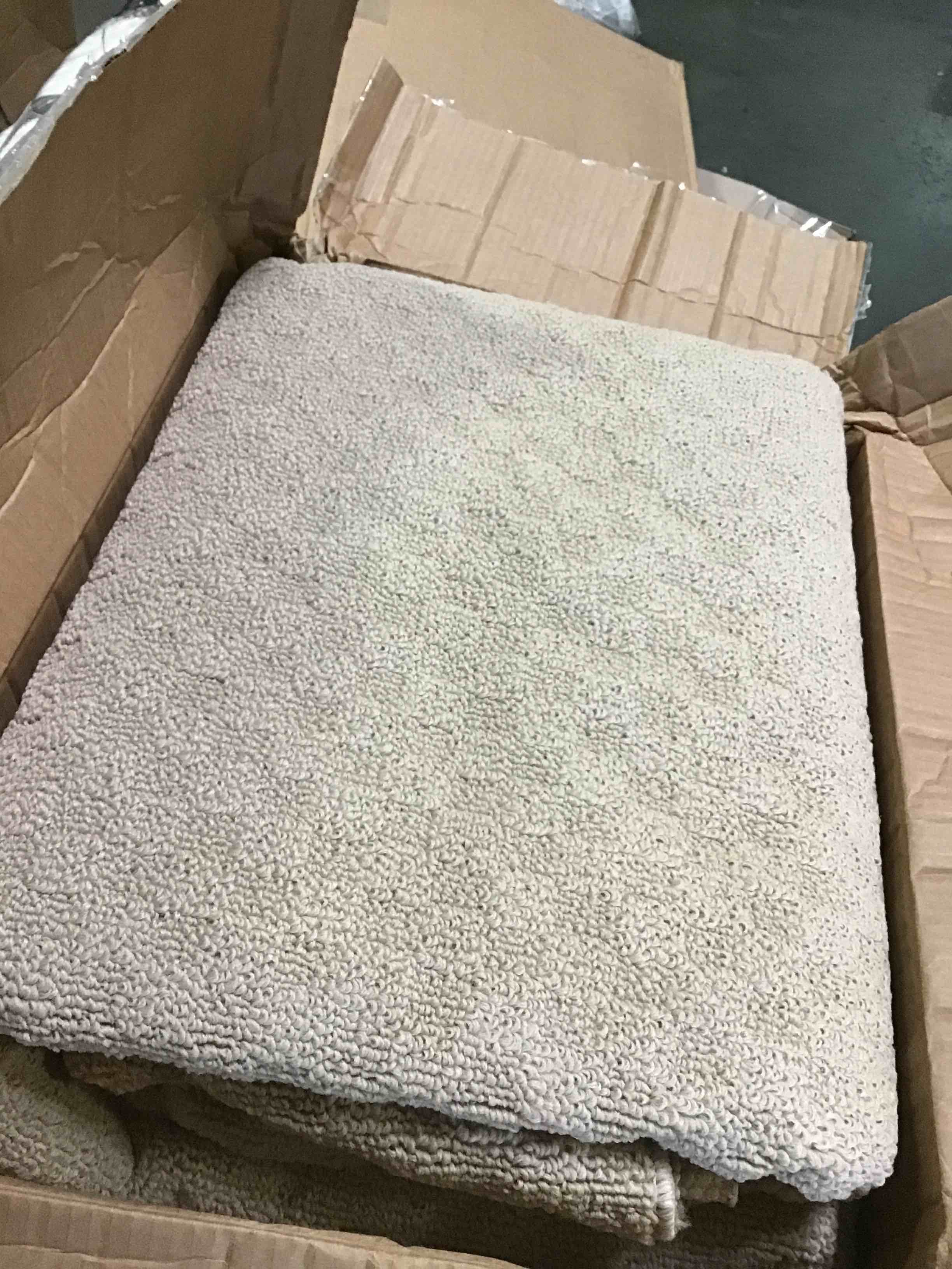 https://s3.amazonaws.com/lotting-images-prod/bidfta/ORG5532488_1699290358312.jpeg