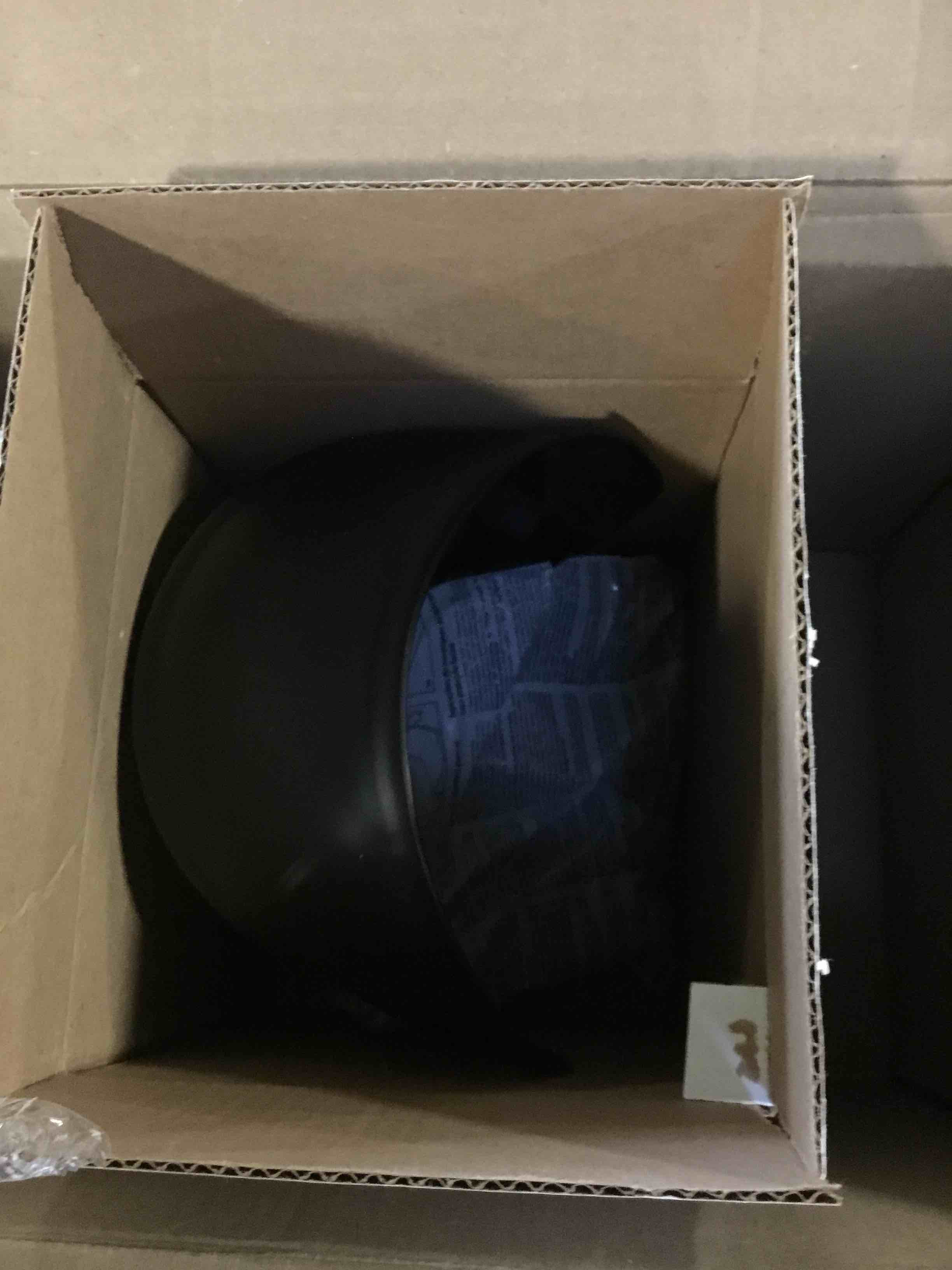 https://s3.amazonaws.com/lotting-images-prod/bidfta/ORG5533027_1699880198124.jpeg