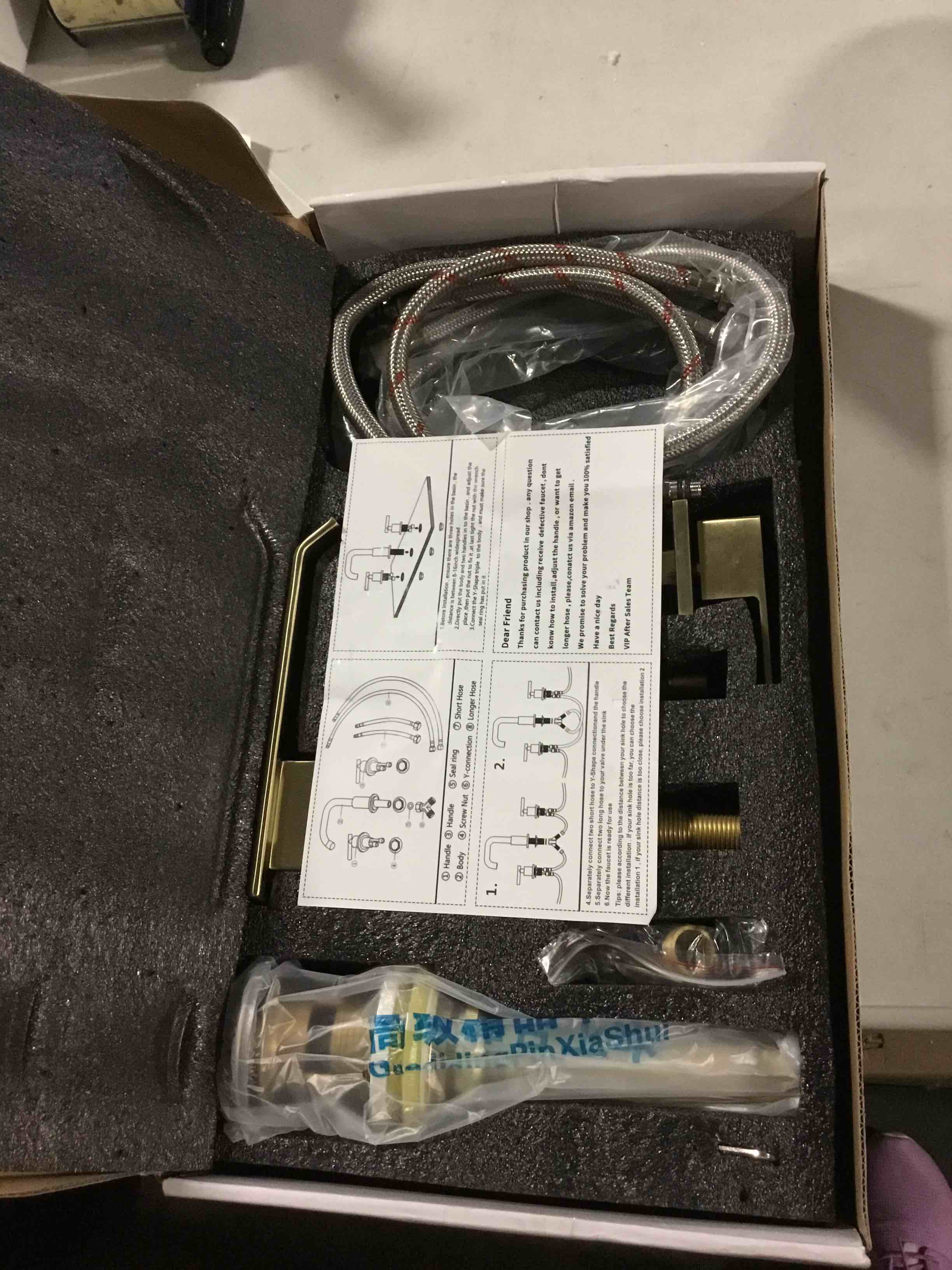 https://s3.amazonaws.com/lotting-images-prod/bidfta/ORG5533504_1700135299456.jpeg