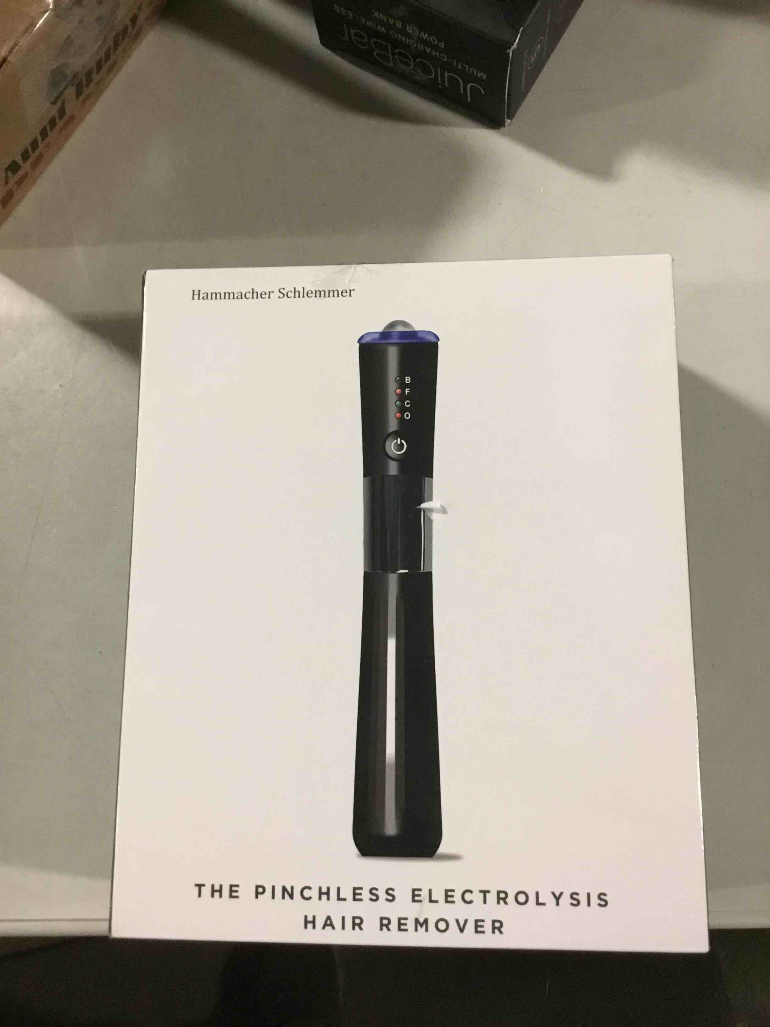 https://s3.amazonaws.com/lotting-images-prod/bidfta/ORG5533737_1700482967308.jpeg